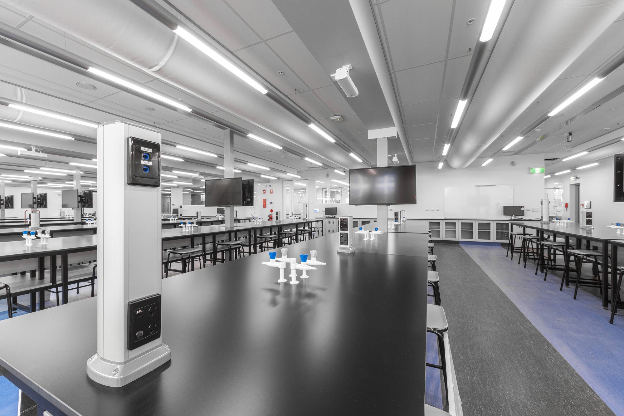 Green_Chem_Interior_November_2014-140122 copy.jpg