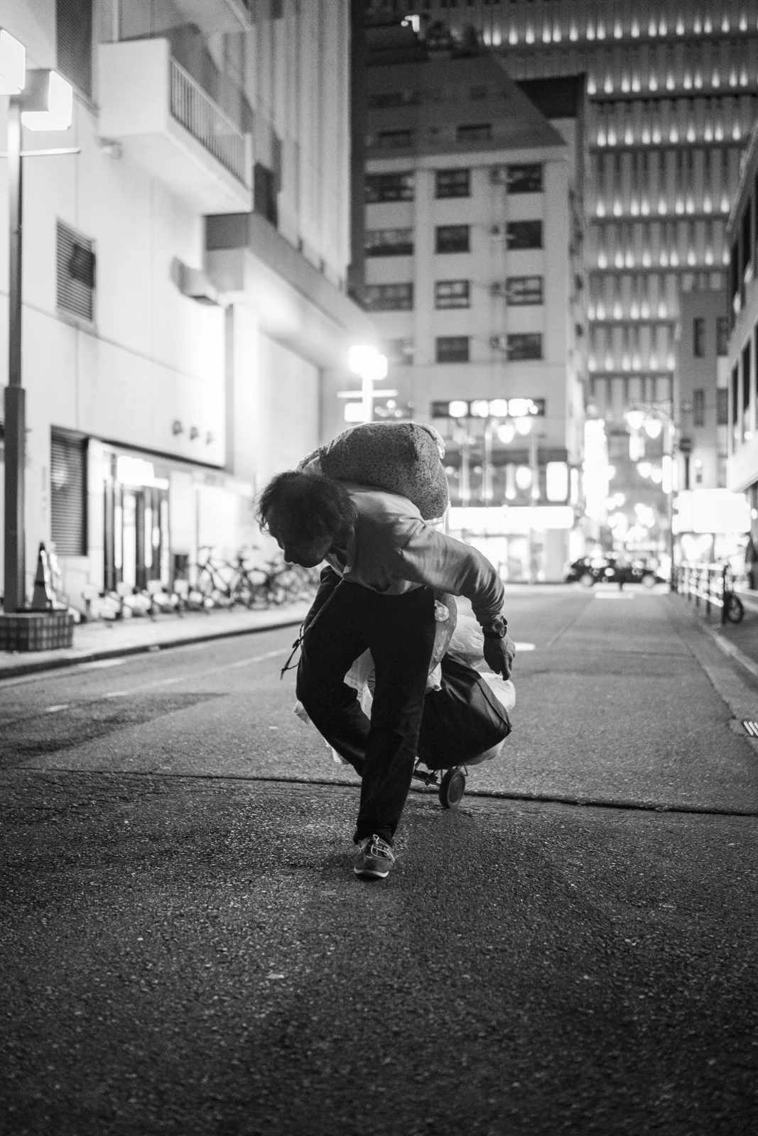 1.15 am, Tokyo