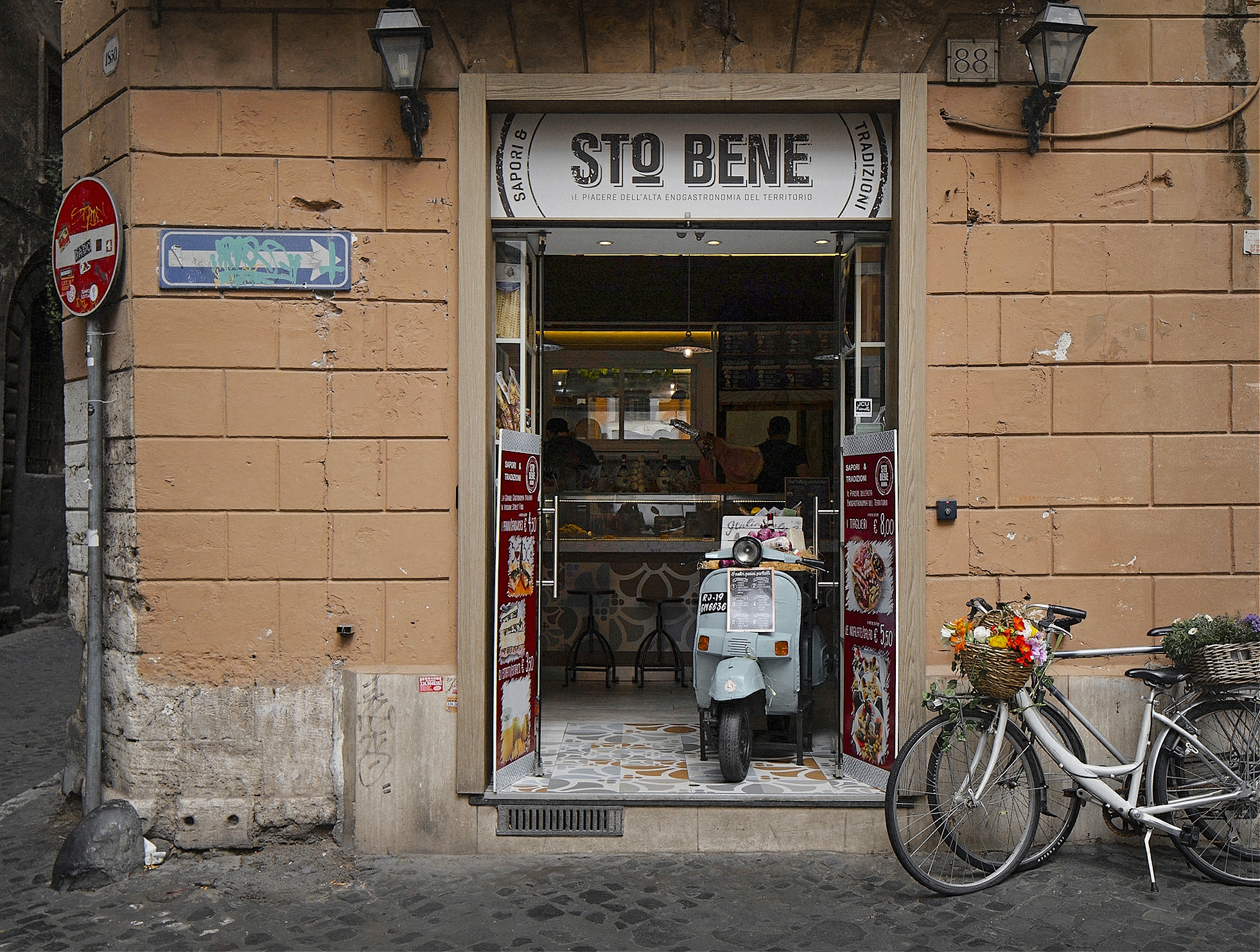 Sto Bene (Sandwich shop) near Campo dei Fiori, Rome