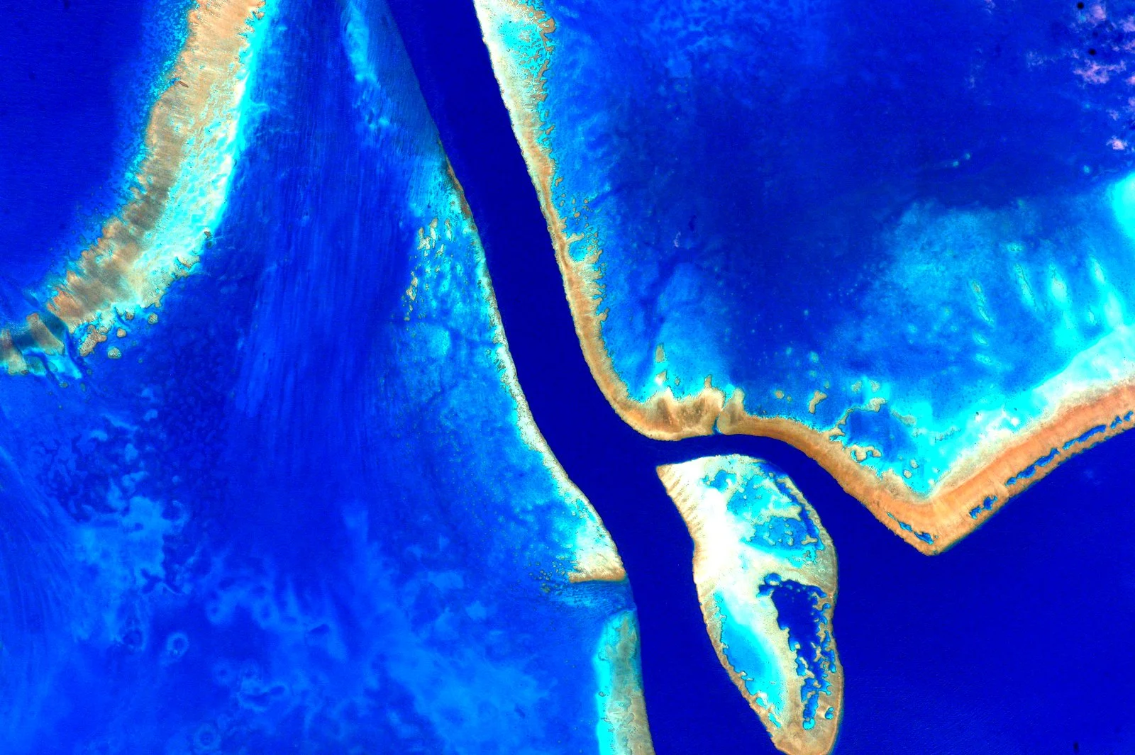 'Land Down Under' by Scott Kelly