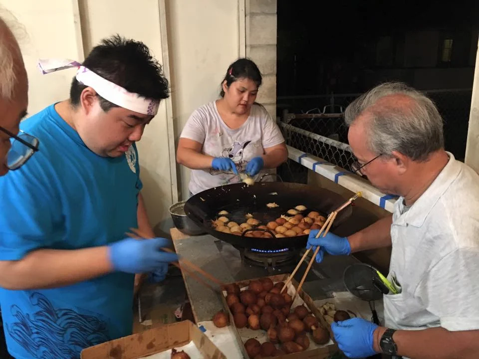 Kailua Hongwanji's famous andagi at last year's Obon