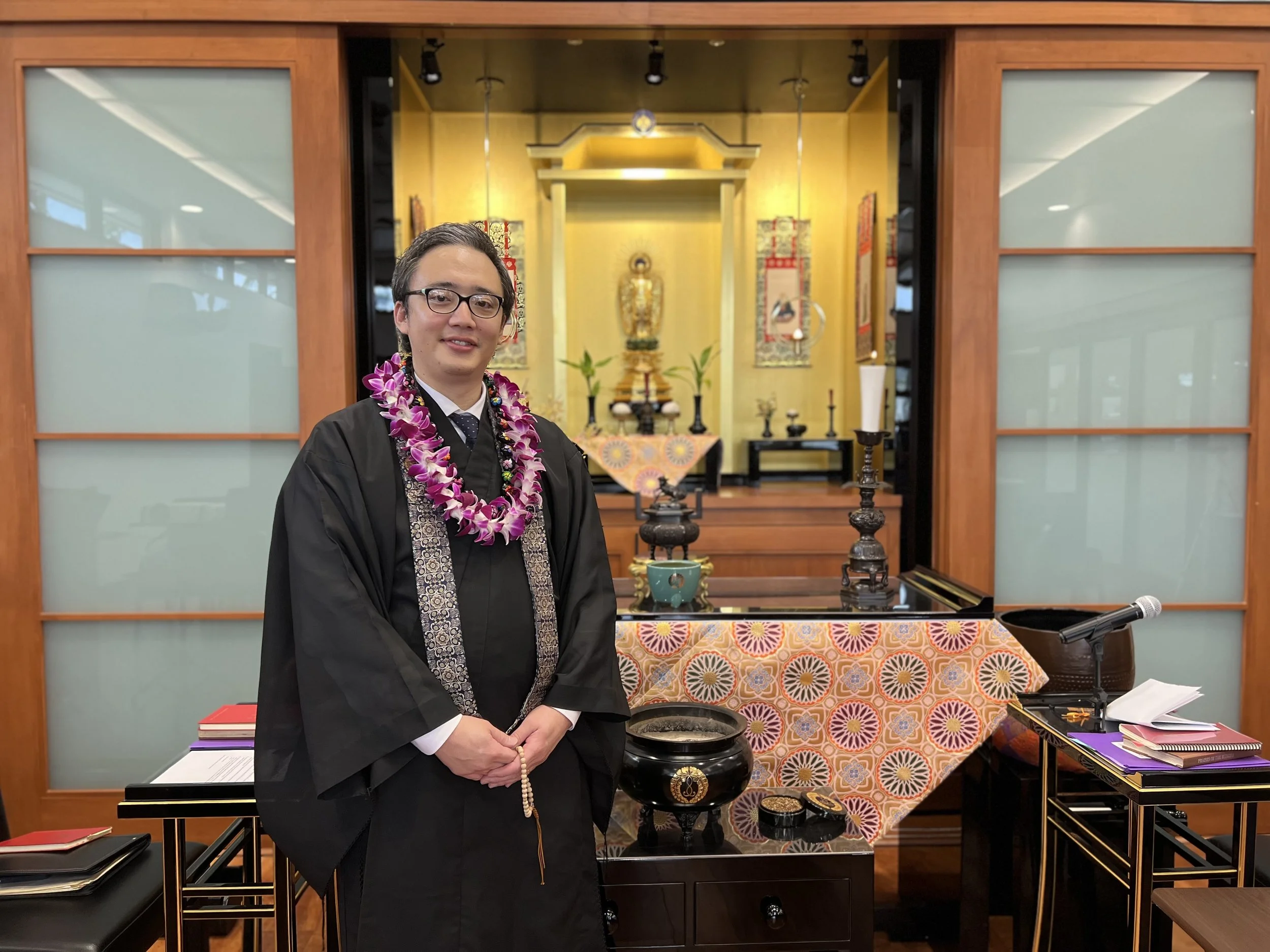 Hoonko Service (Shinran's Memorial)