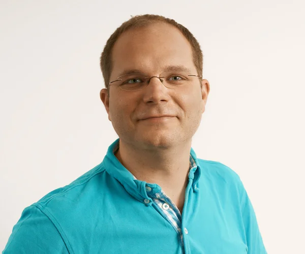 Dr.-Domenik-Prell.jpg