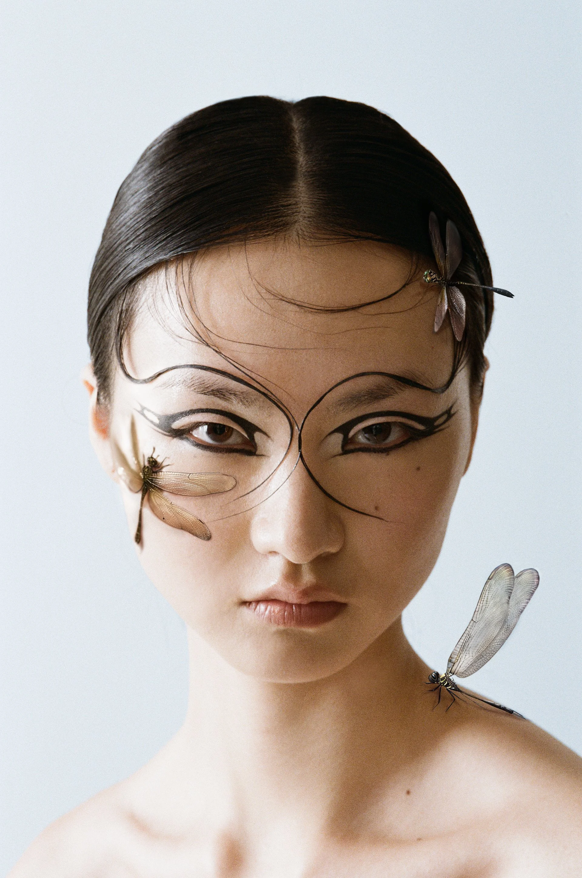 PrismaticWings_Look1_2.jpg