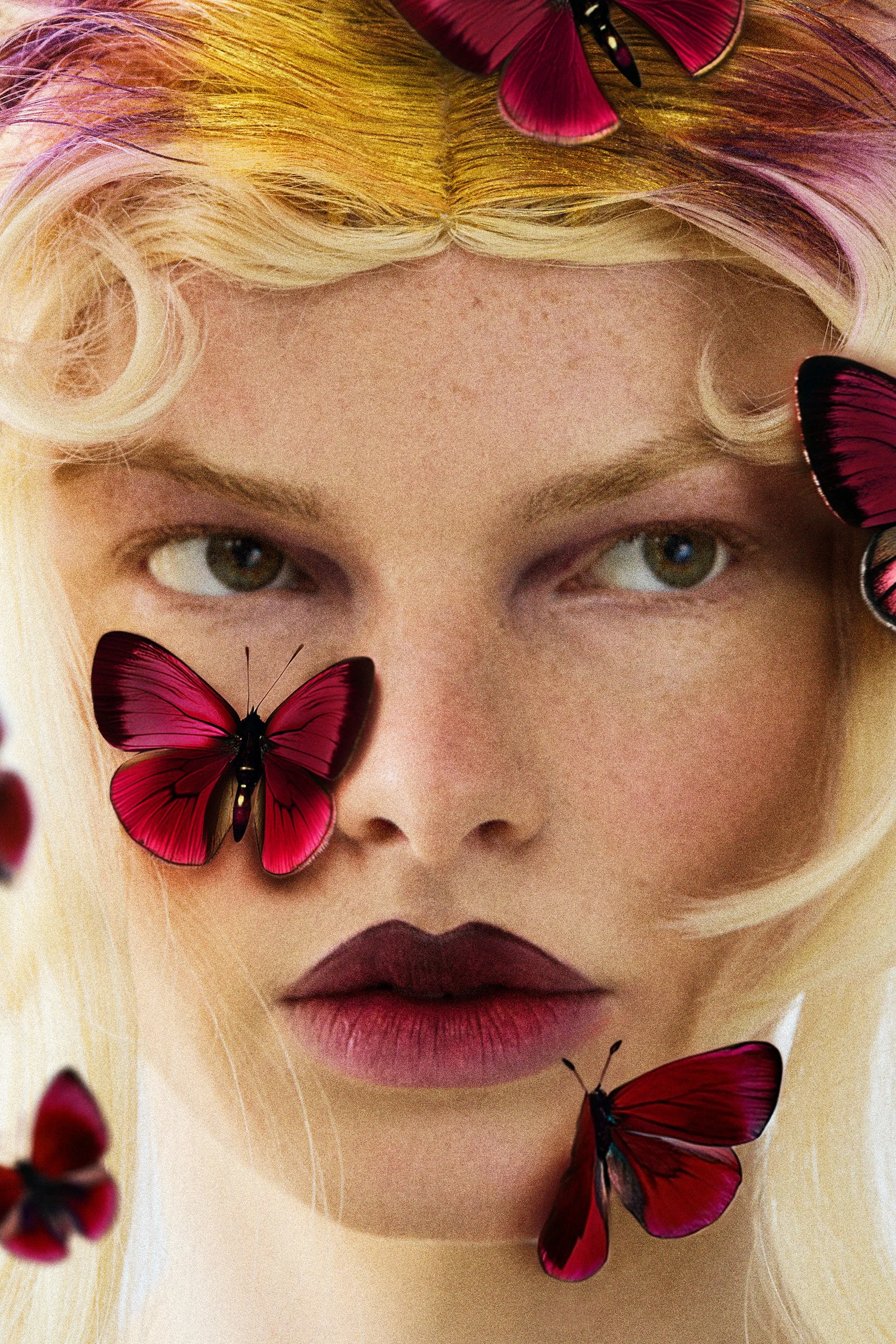 PrismaticWings_Look2_3.jpg