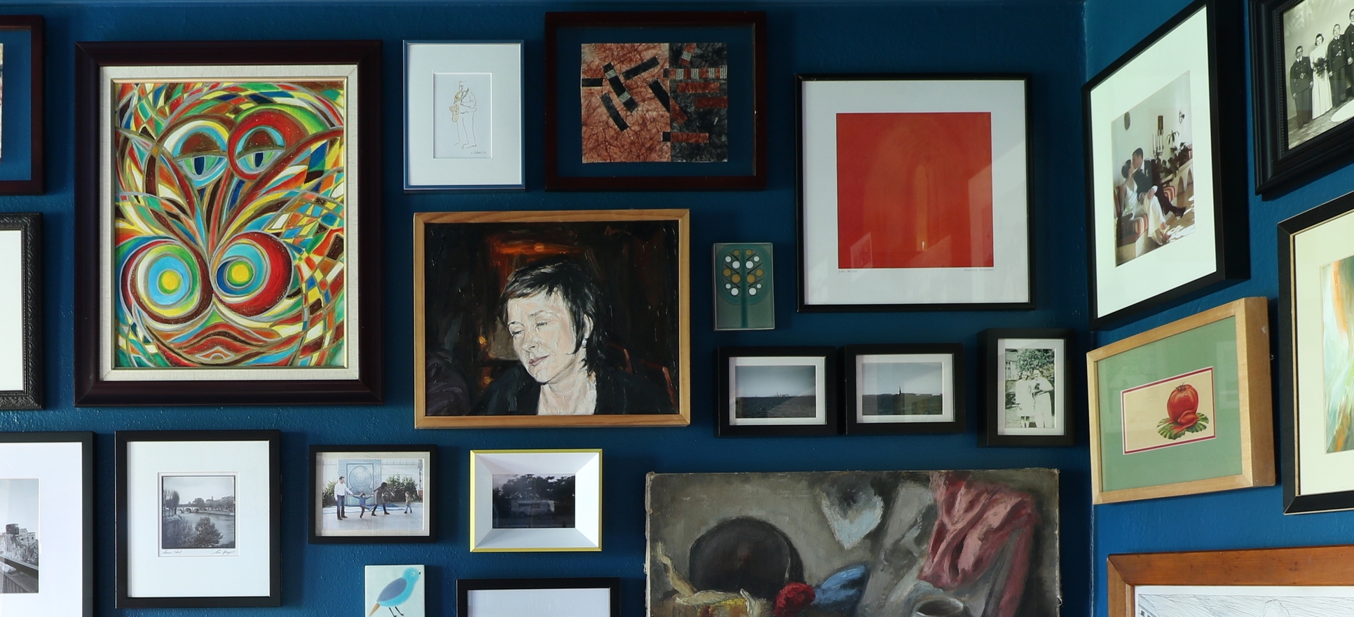 SalonWallDetail.JPG