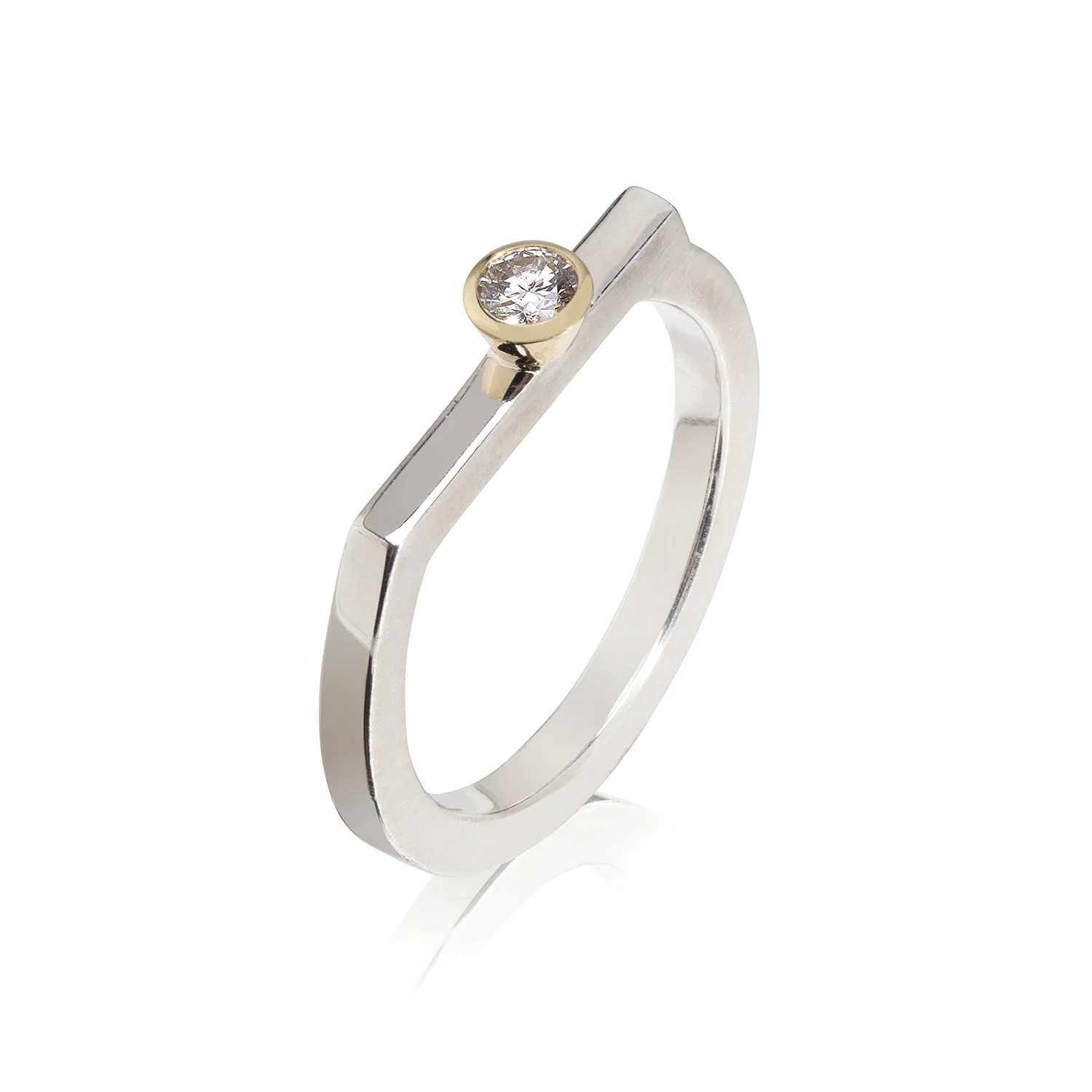 emma-farquharson-celestial-single-diamond-ring.jpg