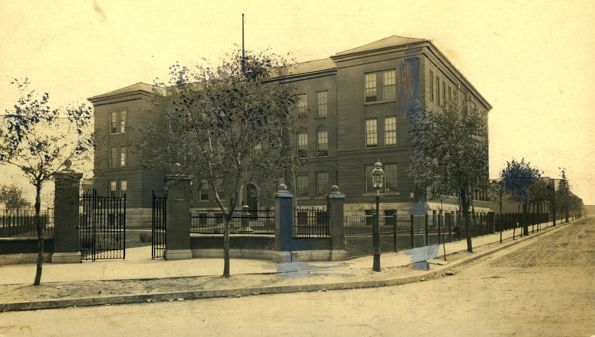 Photo Source: Missouri Historical Society (ca. 1898)