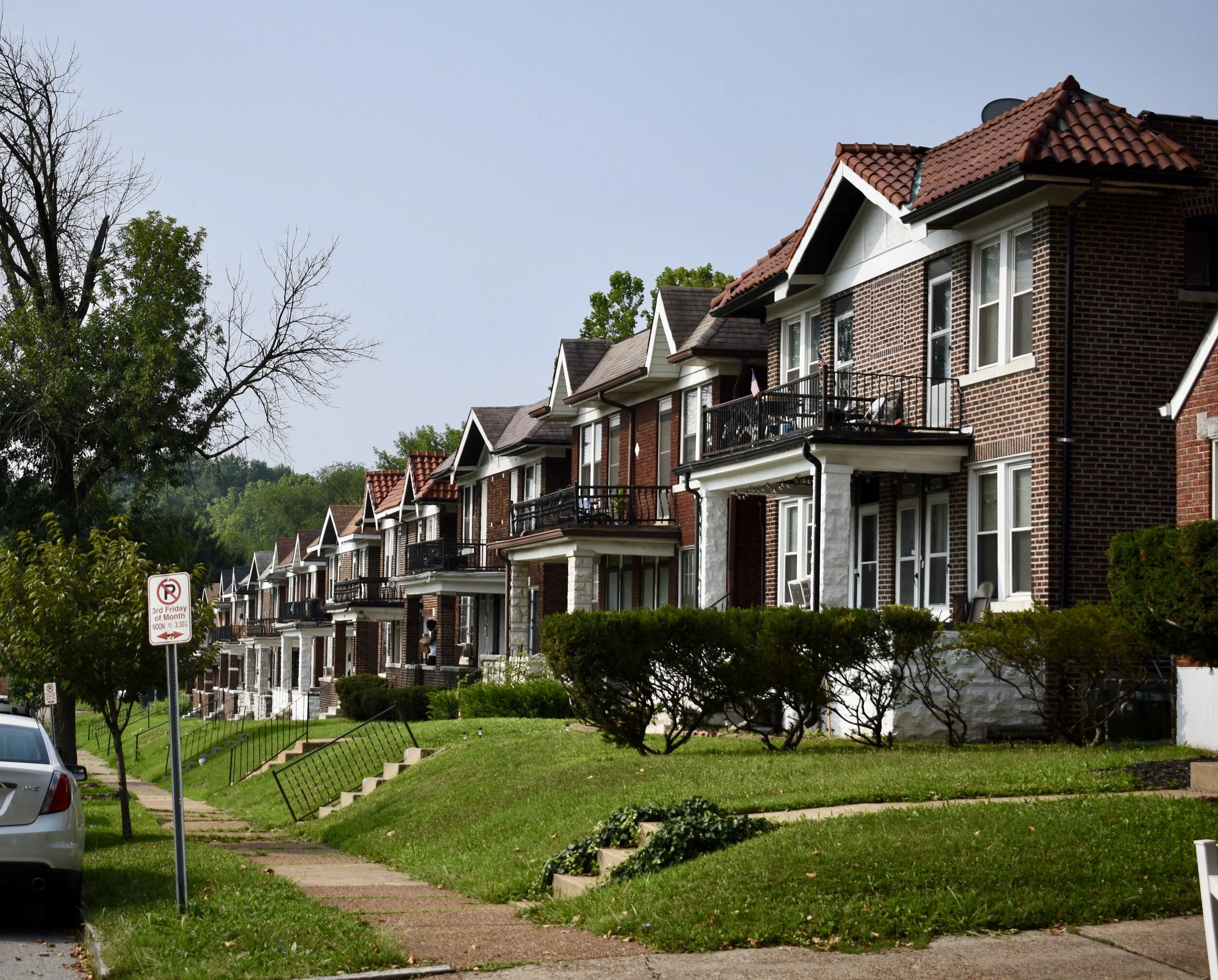 The Penrose Neighborhood