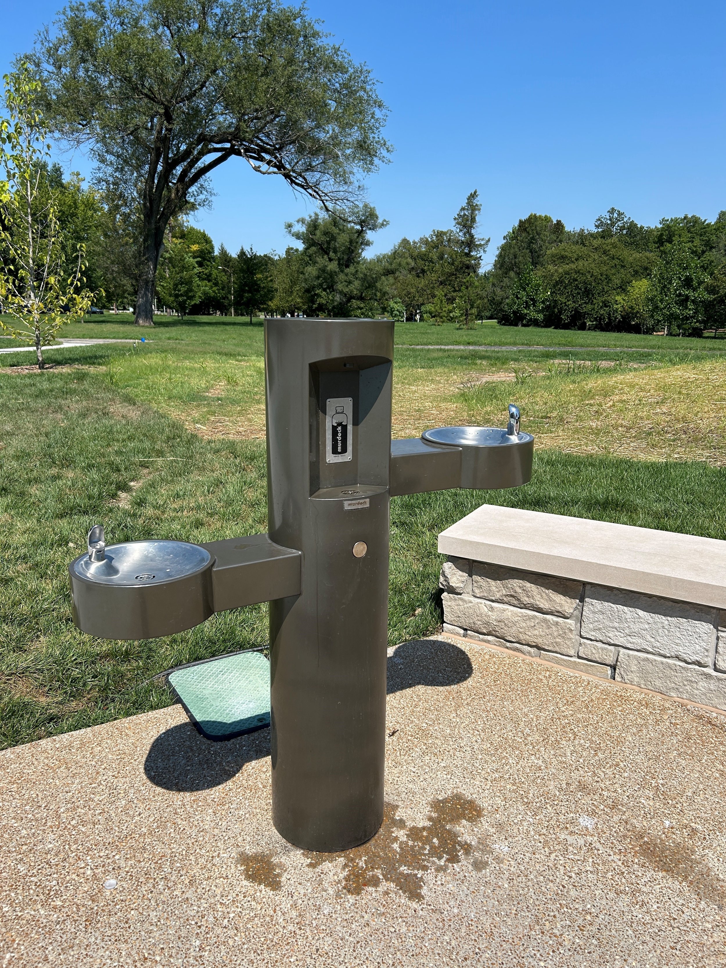 water fountain.jpg