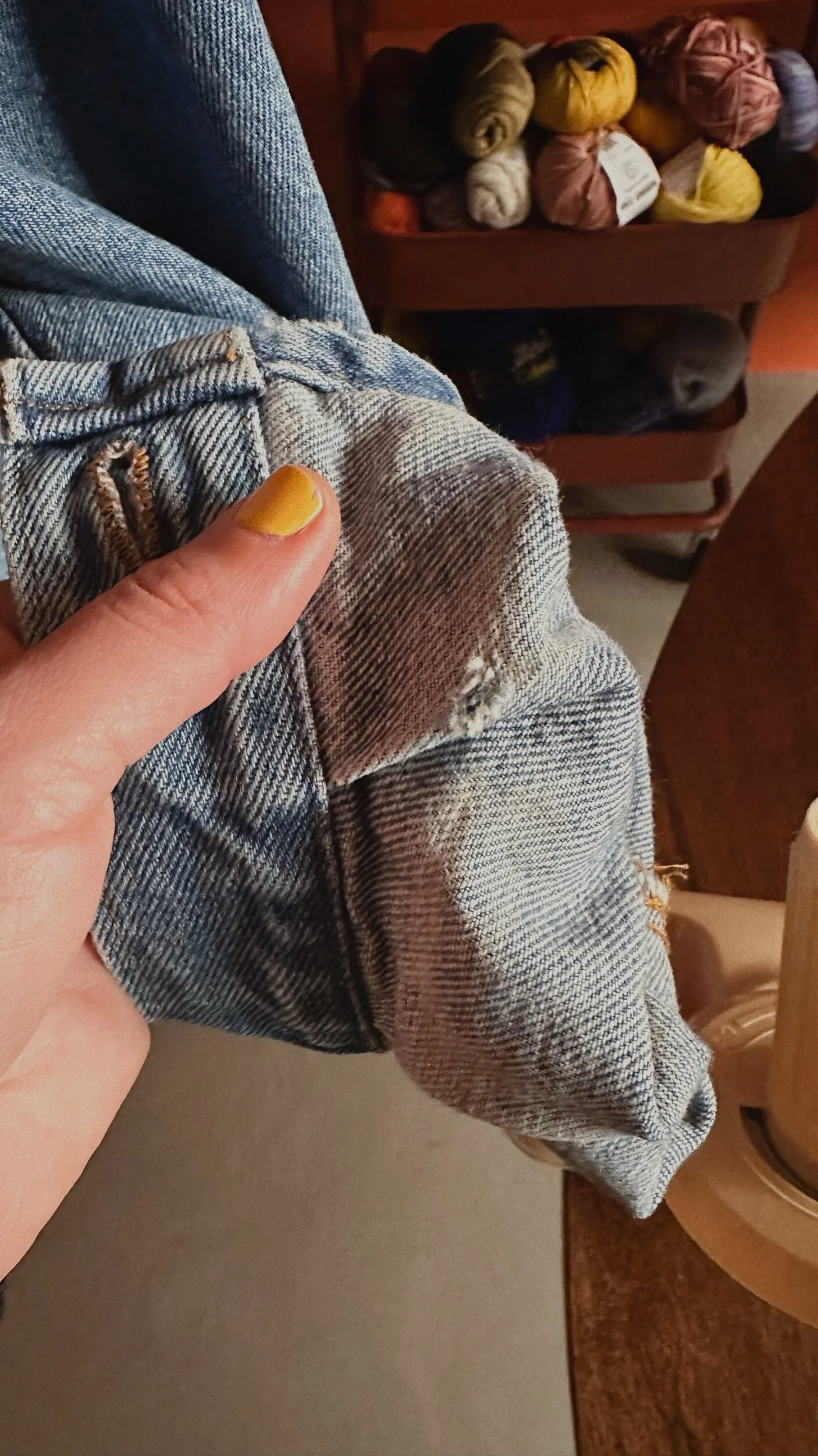 286FDEC5-339C-40A1-93A1-1392FECEF16B