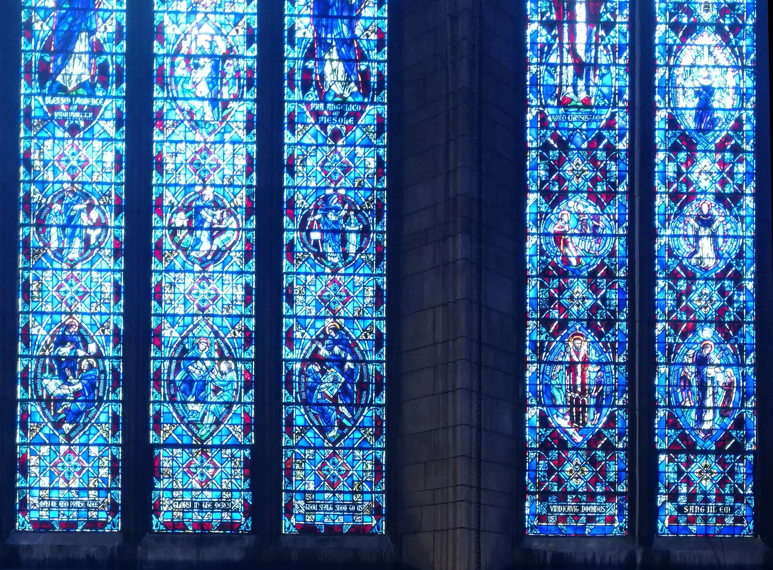 mark-bani_triforium-mini.jpg
