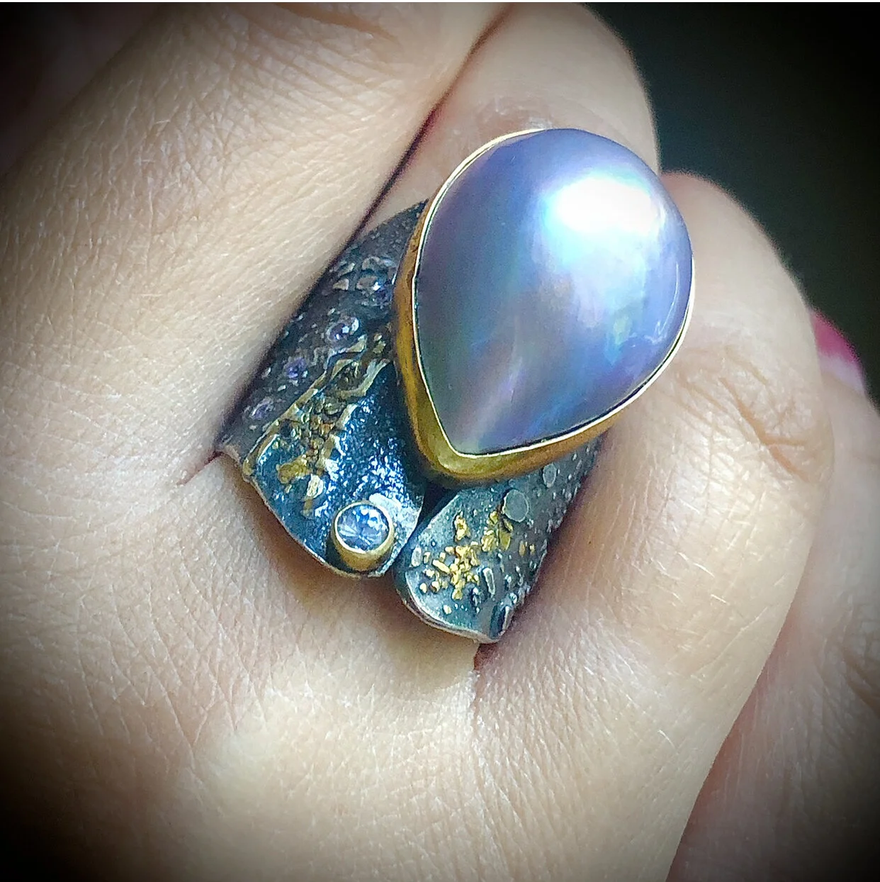 Light pink Mother of Pearl ring