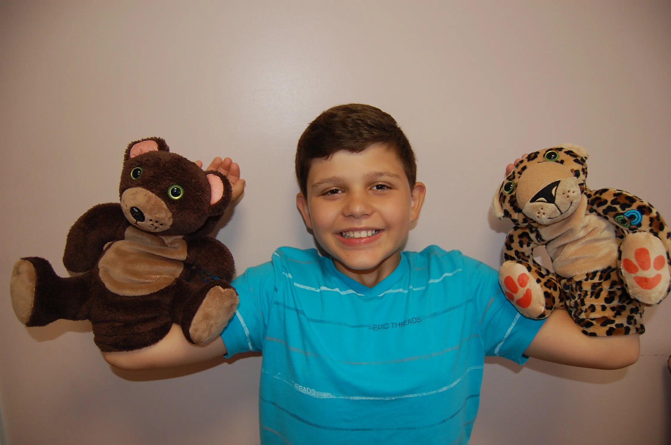 Denis with Bo & Iggy.JPG