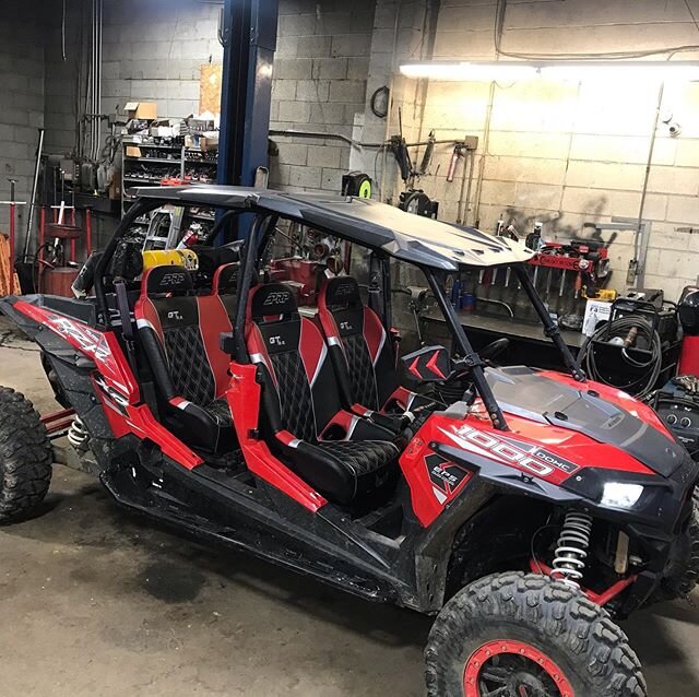 Finally got the new Double diamond stitch PRP seats installed in the RZR last week.  They made a huge comfort difference this past weekend.  The rear bench also created some much needed space in the back.  #prp , #cgysoffroad