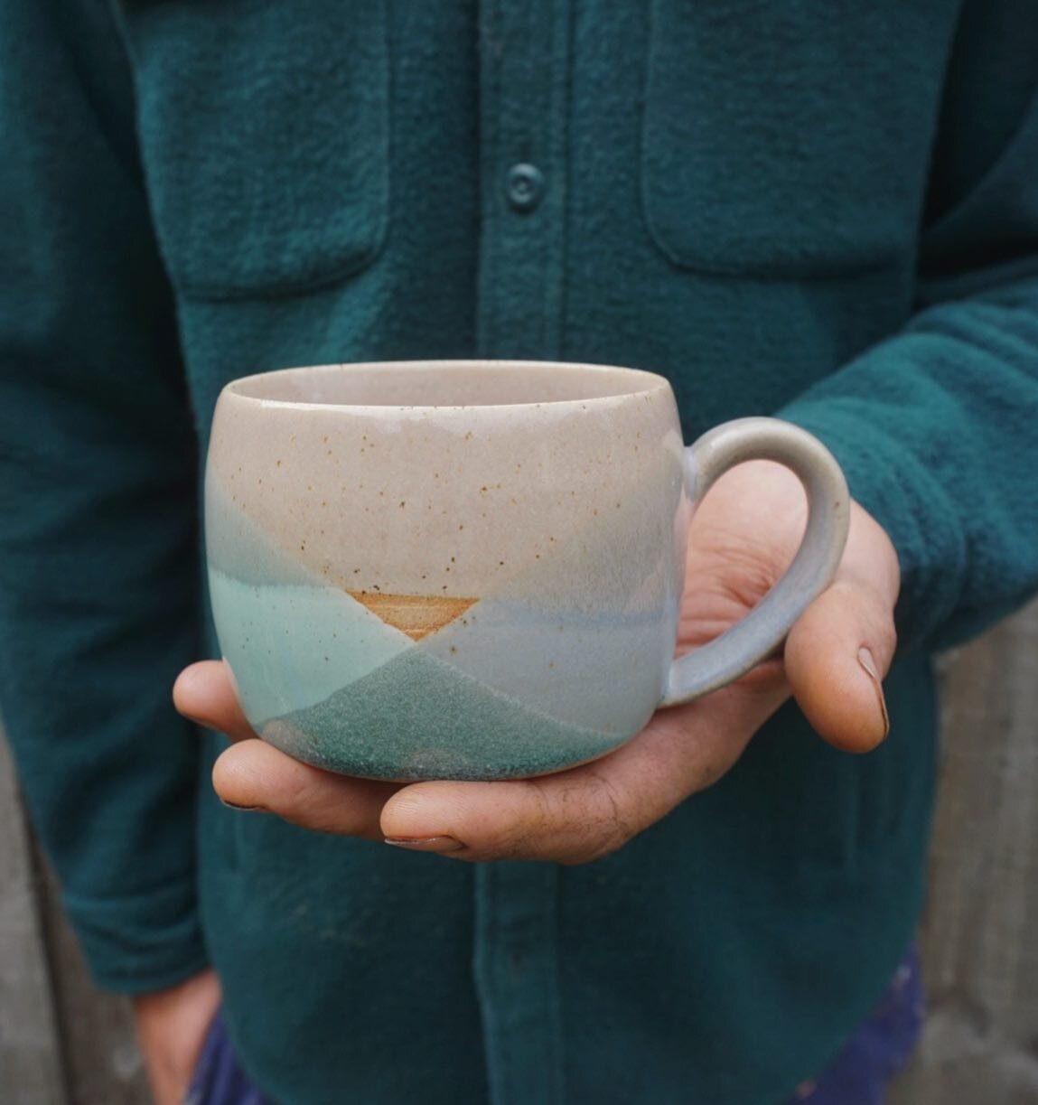 Stoneware mug finished in dusky pink, grey and turquoise glazes 🤍 (some of which will be available on my website soon!)

#modernceramics #inthestudio 
#potterylife #womeninceramics #studiopottery #potterylove #rustichome #simpleandstill #craftsposur