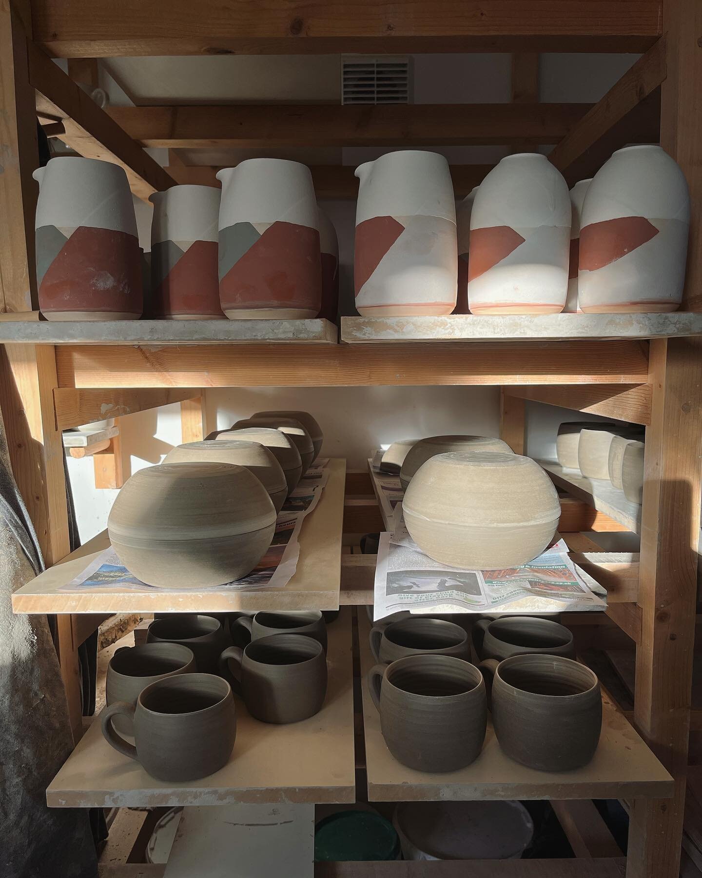 Many, many pots on the go at the moment - full shelves of greenware to be bisqued &amp; bisqueware to be glazed &amp; glazed pots to be sanded &amp; clay balls to be thrown into pots etc!

Hope lots of you have got pottery on your wish list this year