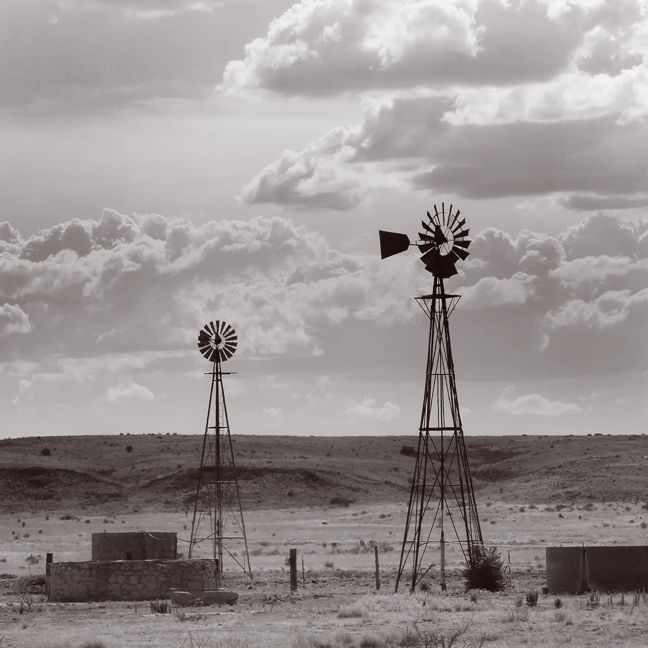 DSCN1874 two windmills.jpg