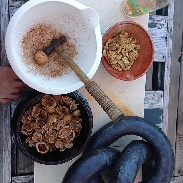 luscious-porcelain-mortar-pestle.jpg