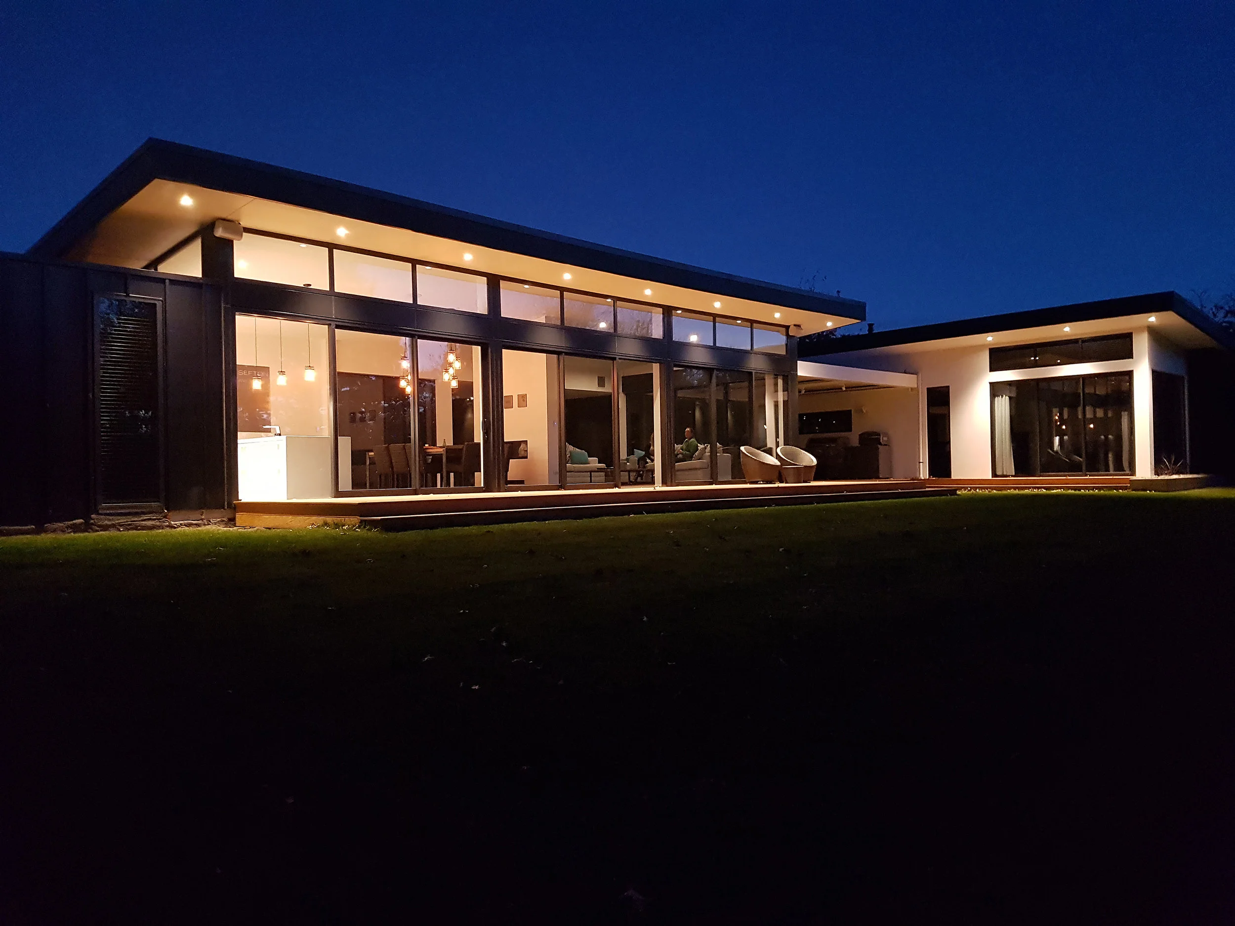 Fiona Macpherson_Cat.3_Sefton Inwoods House_Image 1_72dpi.jpg