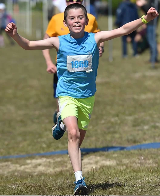 2019: My very first half marathon and I came first in U18 category! I loved the course, running with my Dad, Jaws Bridge and the awesome medal!! Jarlath Meenan (#1060)