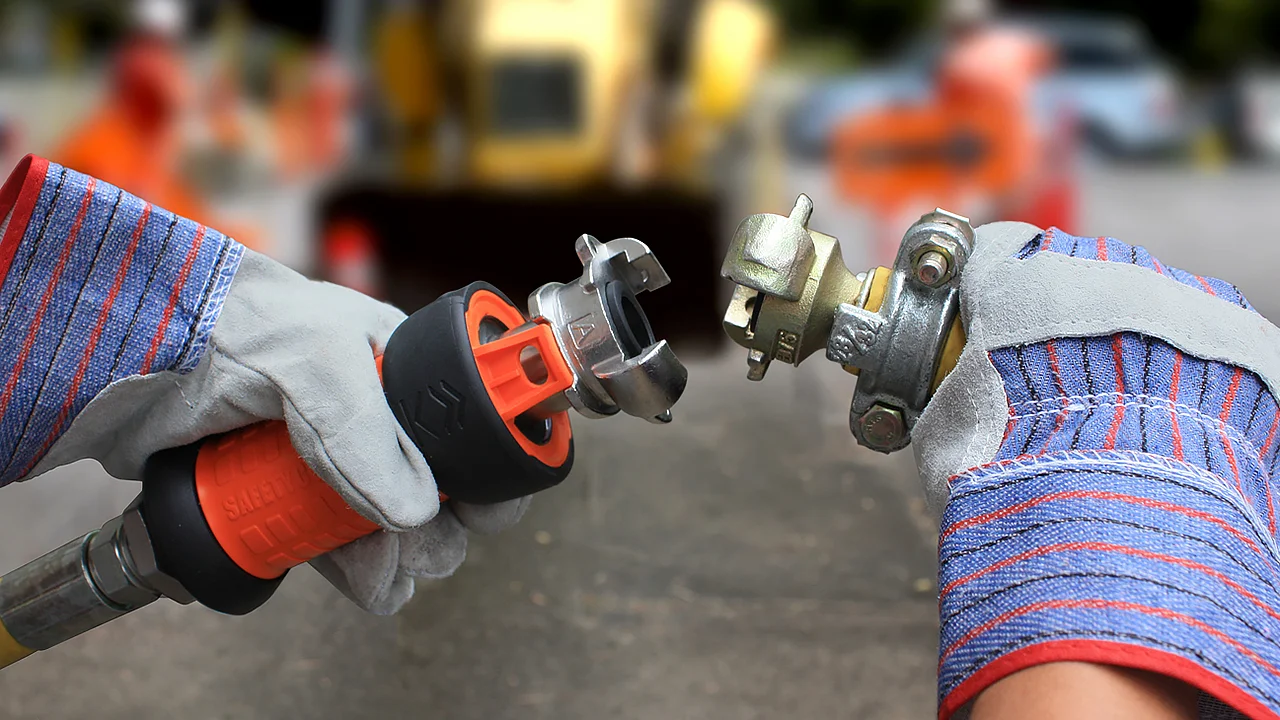Quik Lok — Safety Coupler (2011)