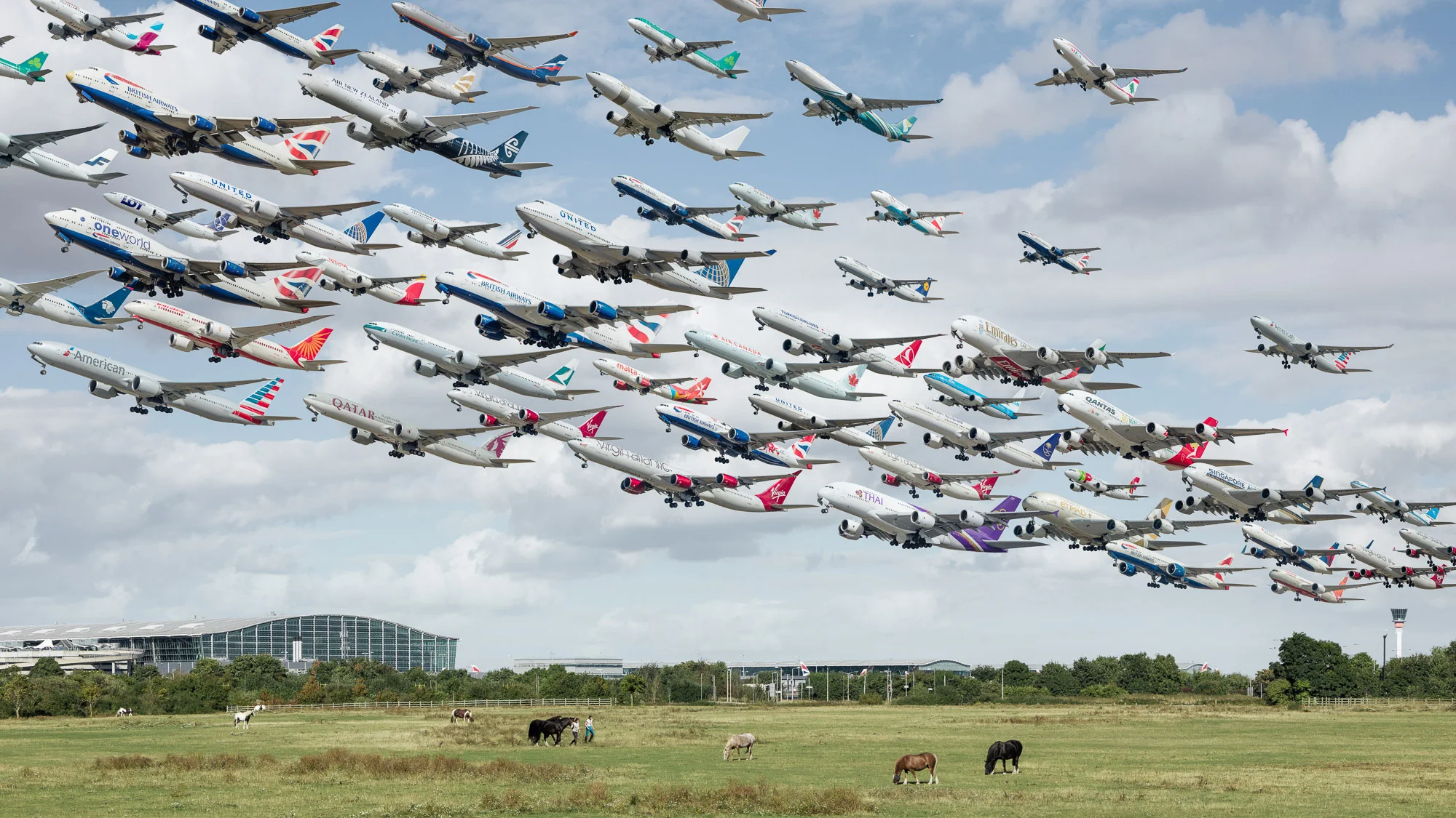 London Heathrow 27L (Terminal 5 and Tower).jpg