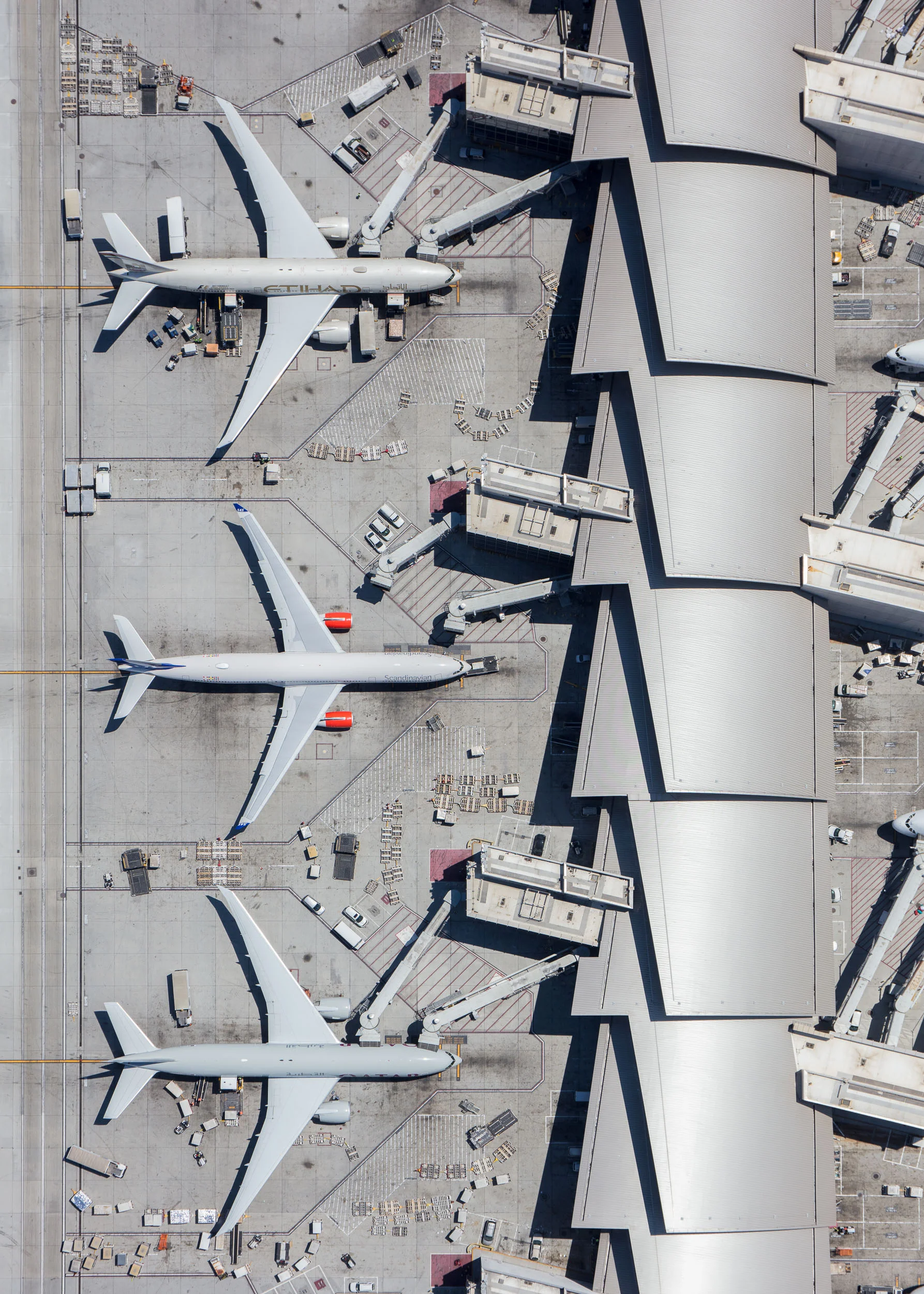 Tom Bradley Terminal, LAX, Red.jpg