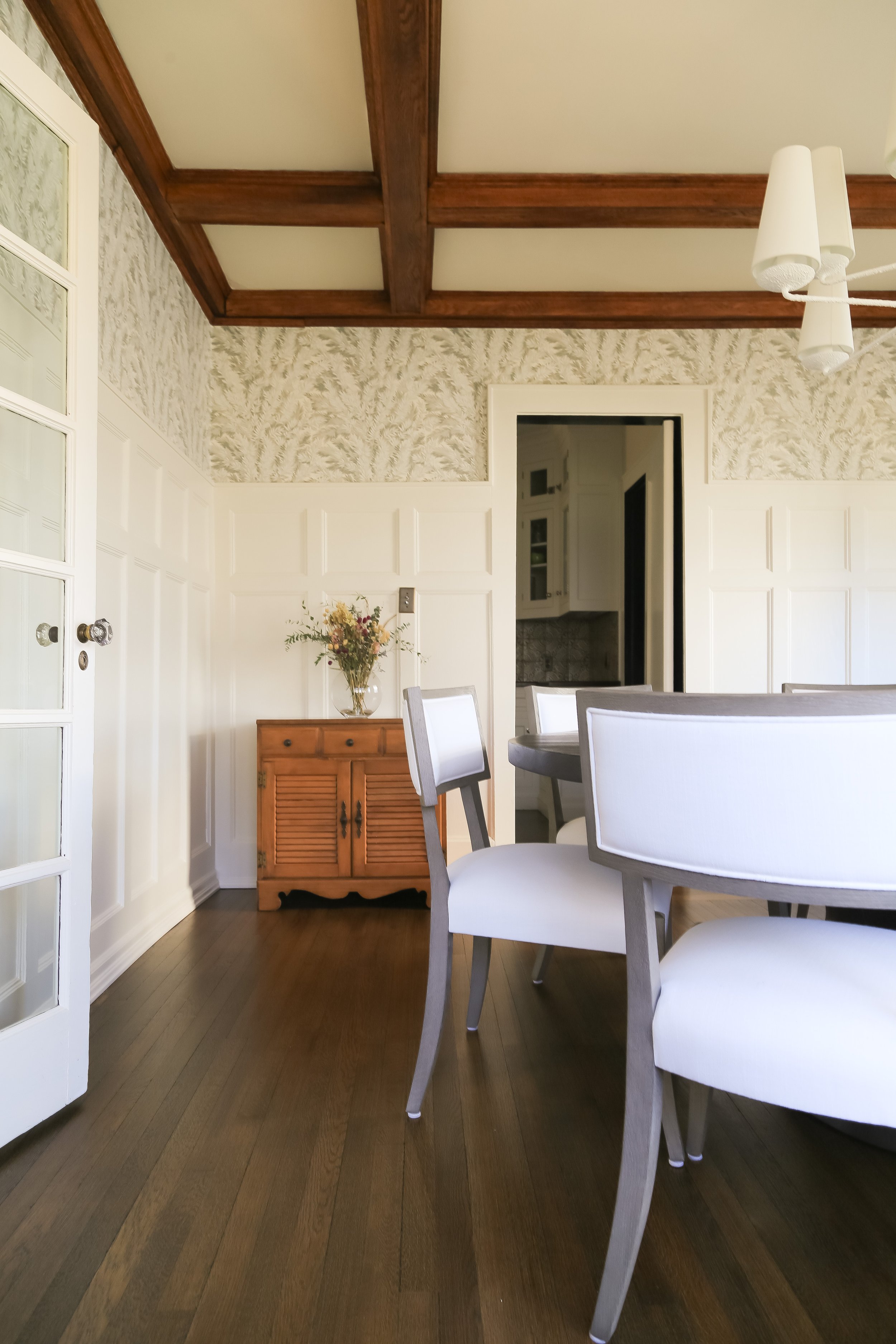 larchmont-newyork-dining-room.jpg