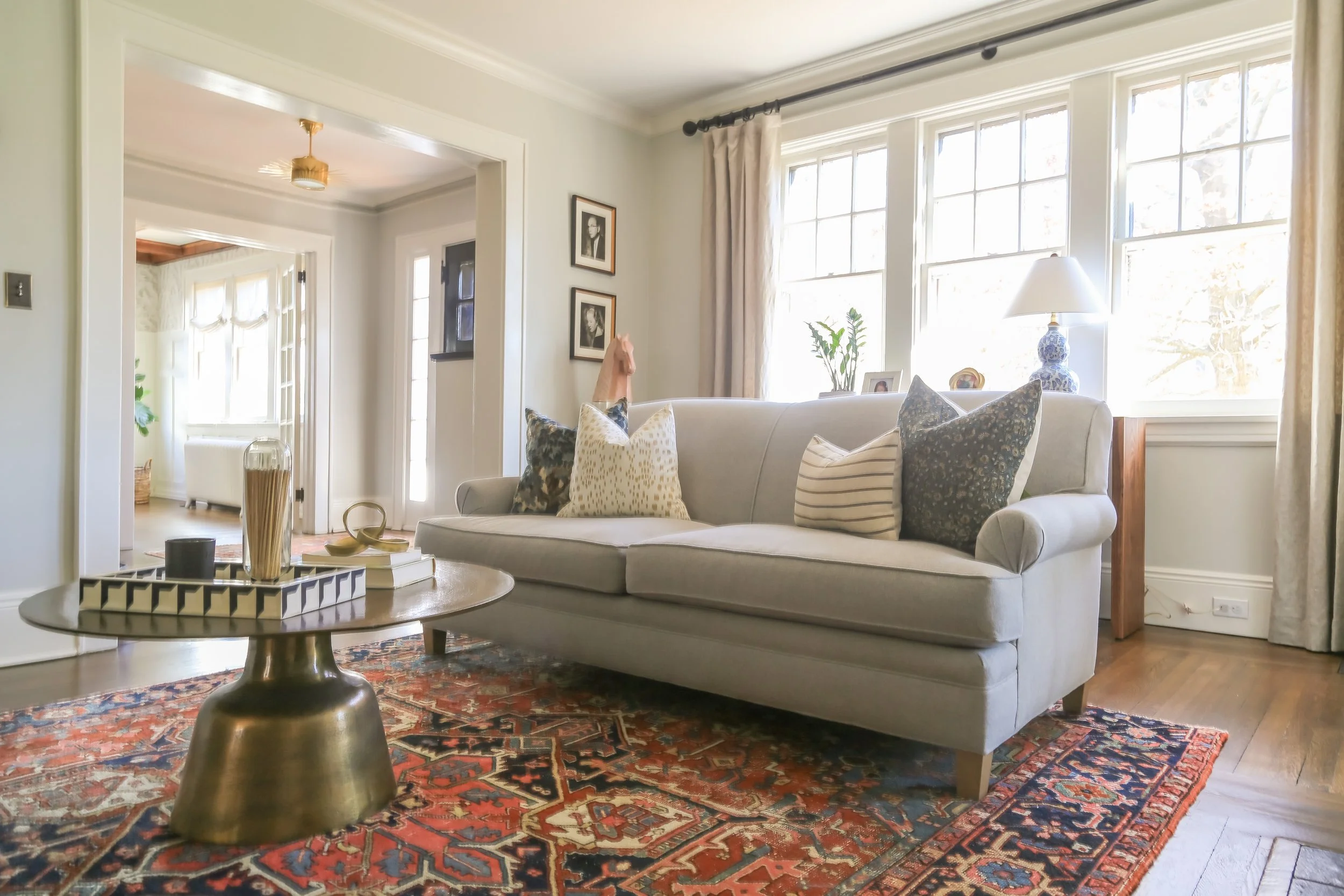 larchmont-newyork-living-room-coffeetable-view.jpg