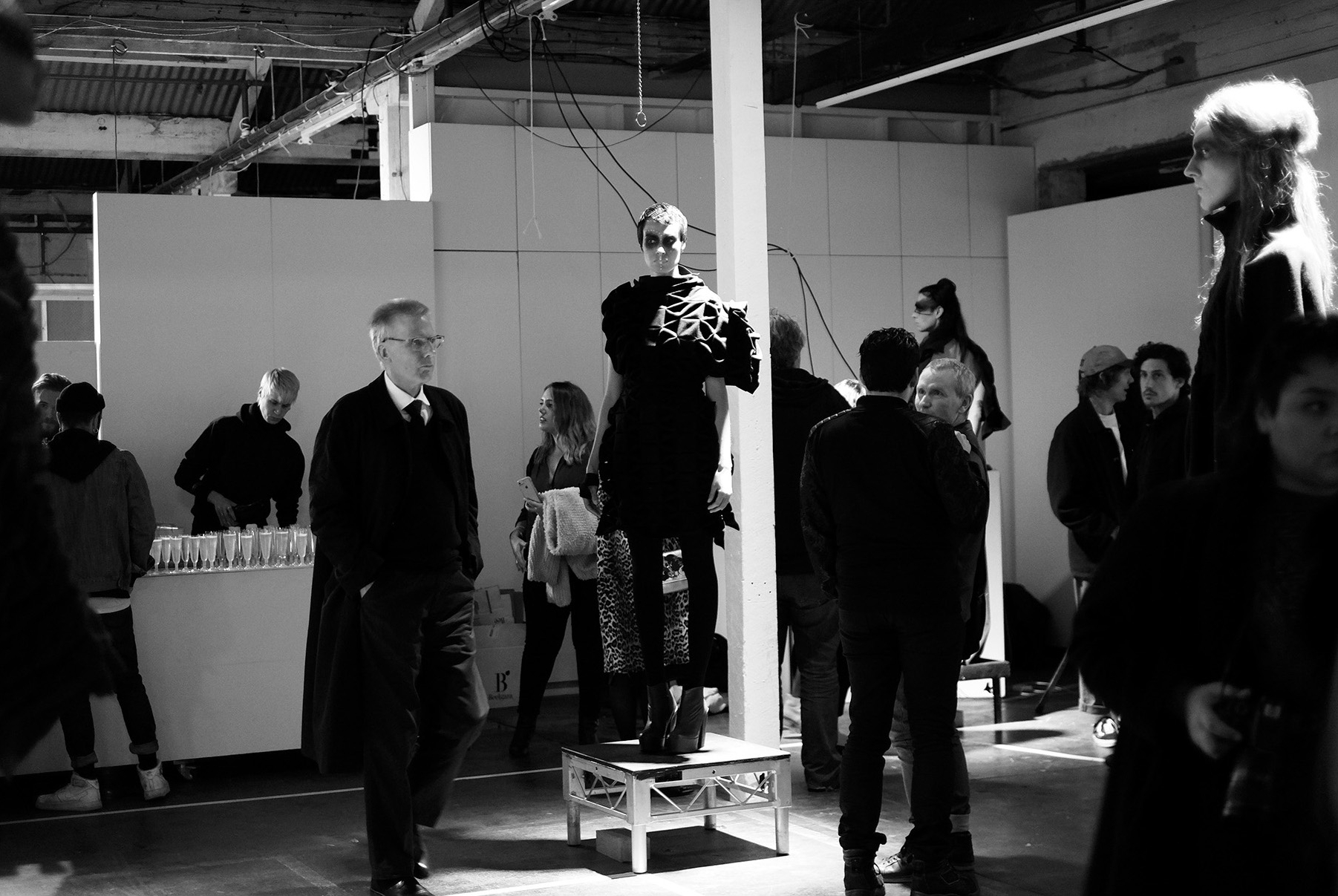 photography : Suzanne Phoenix - IN EXHIBITION :: BESSER SPACE :: 11.05.2017 ::