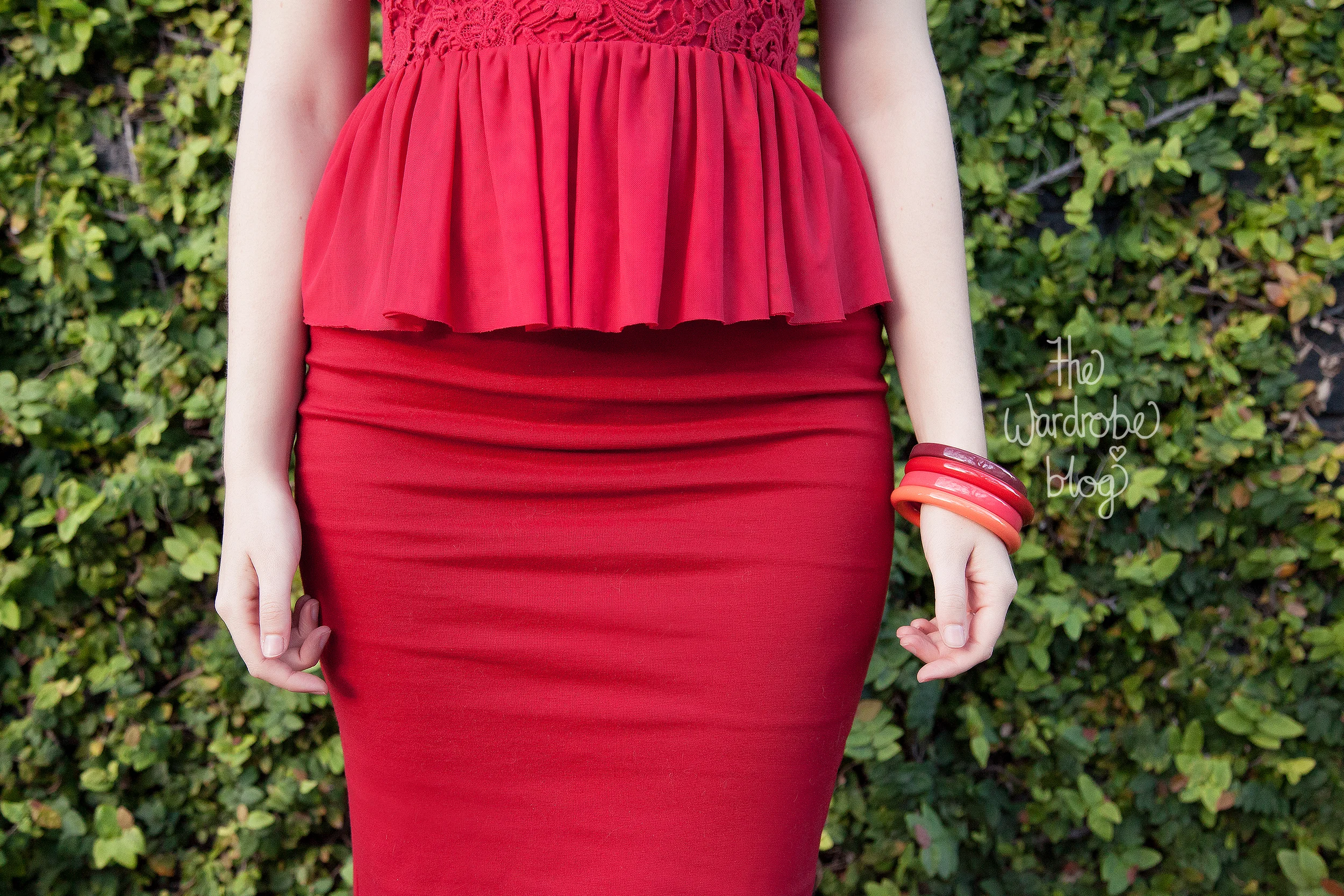 Top from Glassons, Skirt from Sussan, Bangles + Earrings from Lovisa.