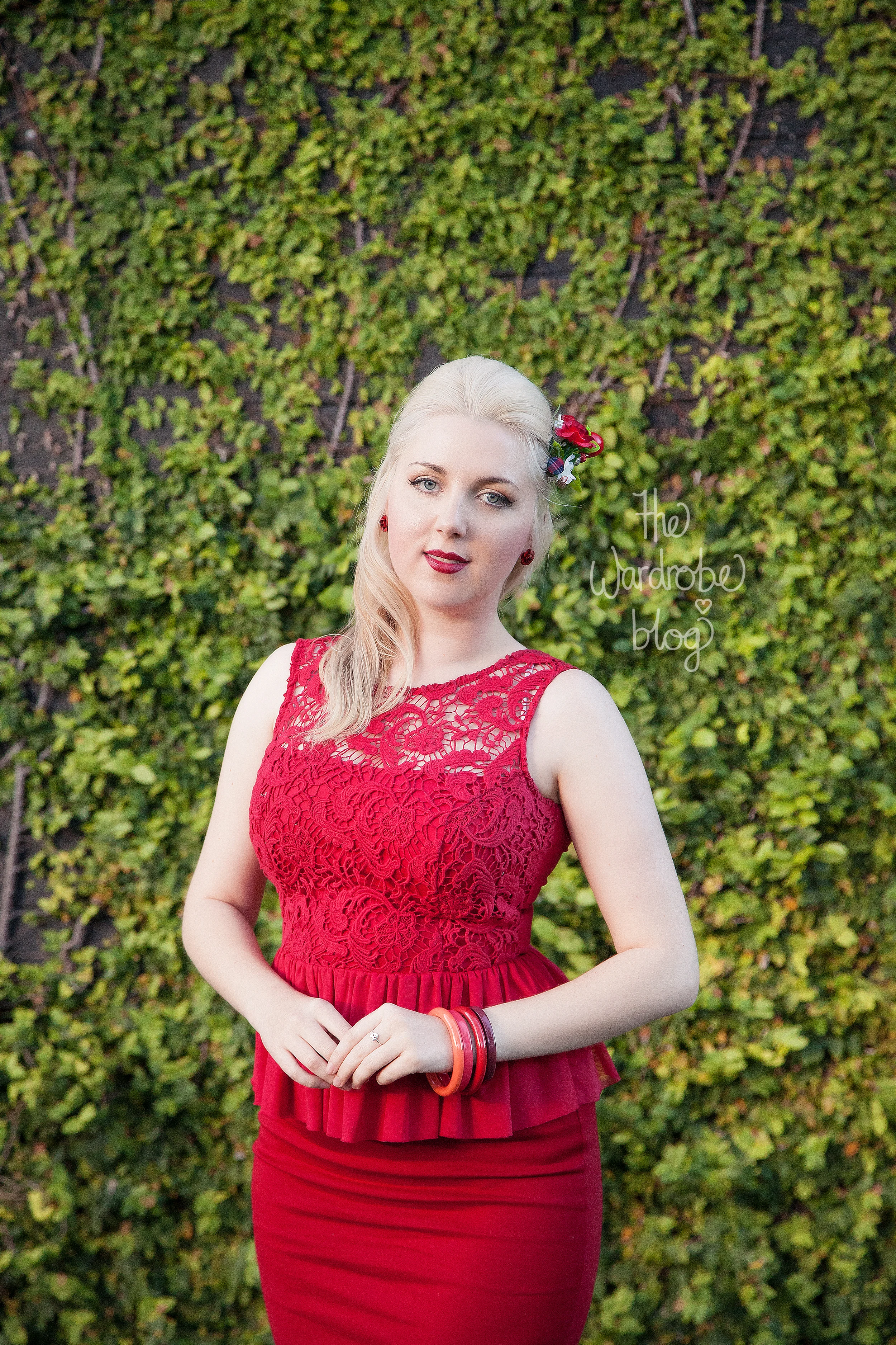 Top from Glassons, Skirt from Sussan, Bangles + Earrings from Lovisa and Red Mistletoe Hairflower available on my Etsy store 'Shop the Wardrobe' here. 