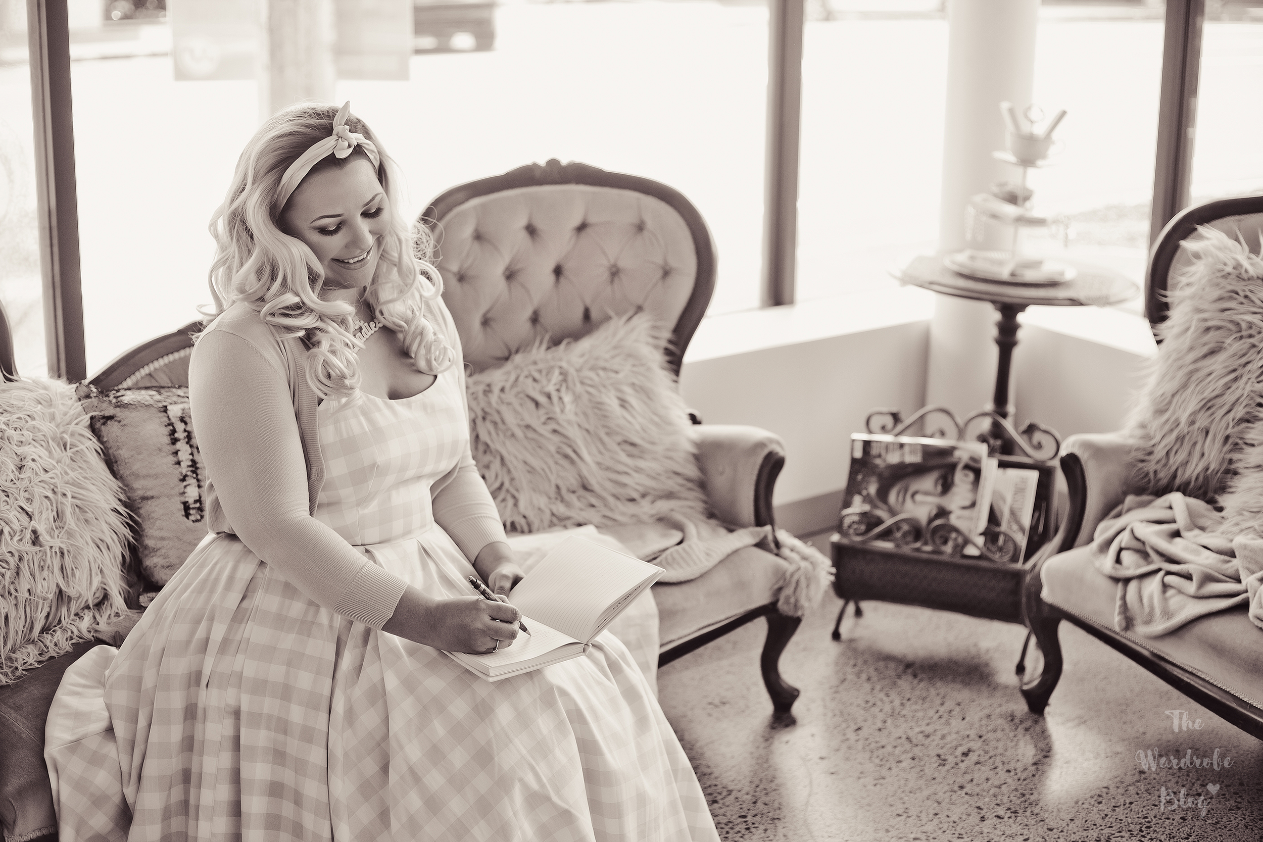 Phoenix-Renata-Cosmetics-Interview-B+W