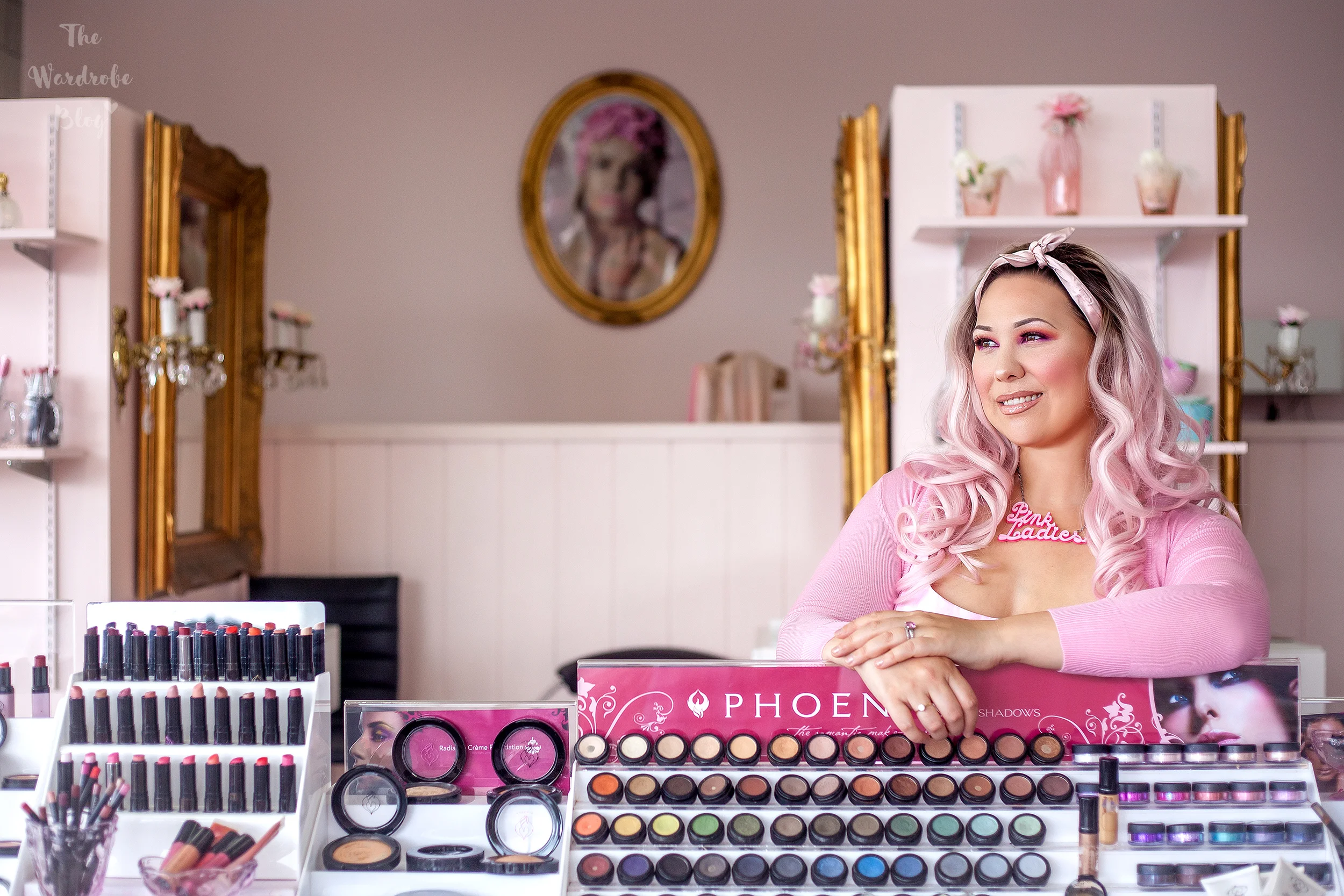 Phoenix Renata | Phoenix Cosmetics