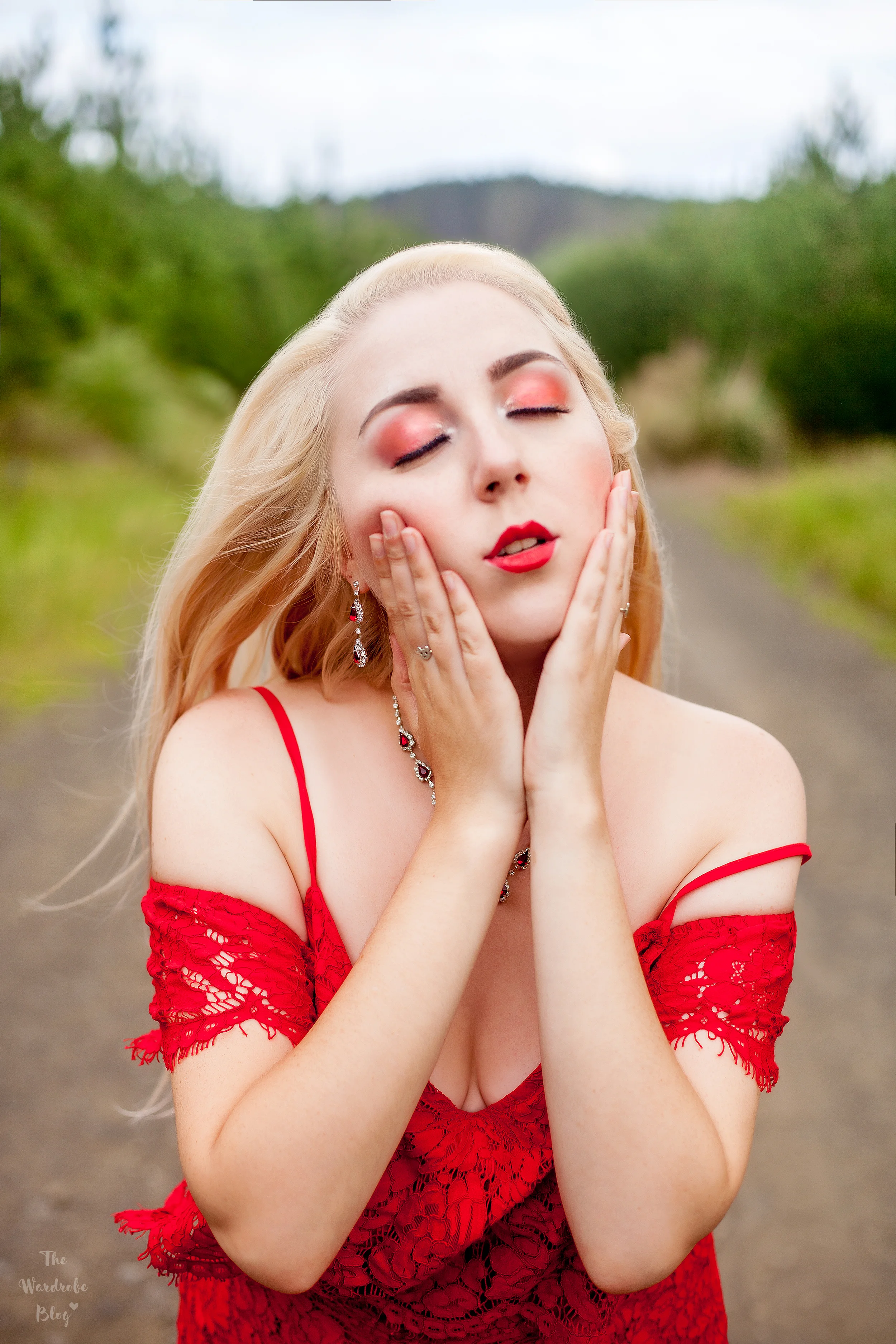 Season-Of-Love-Red-Lace-Dress