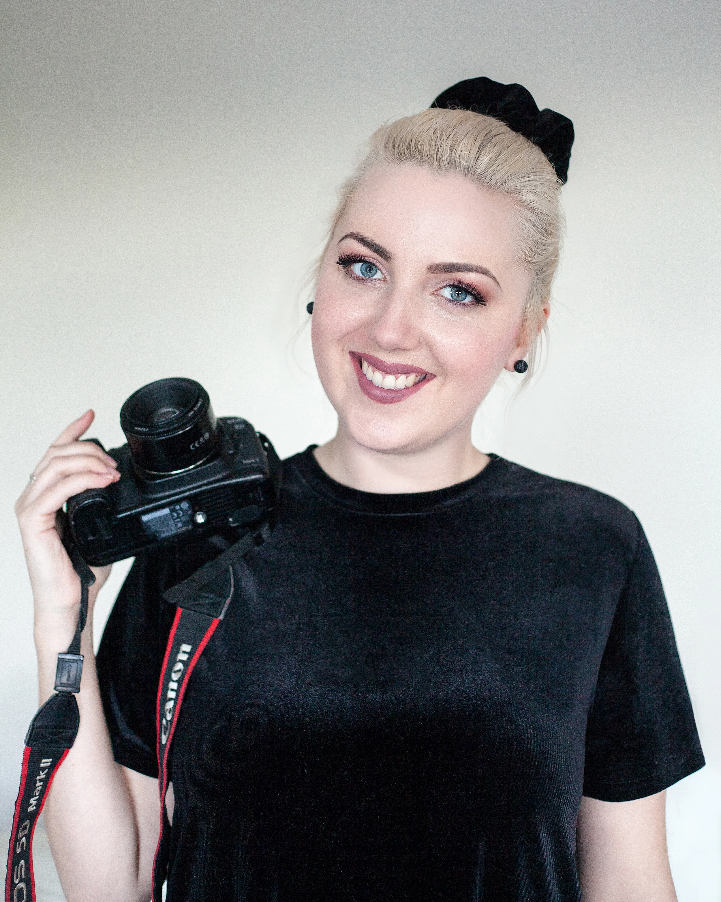 Katherine Headshot Photography 2018-Insta.jpg