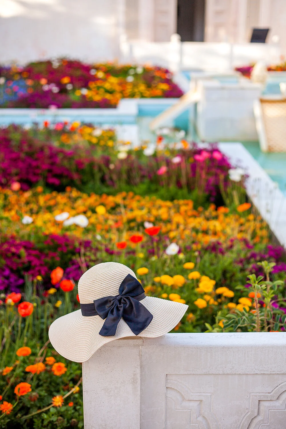 Right - Flat light can also be excellent for removing distracting lighting elements and keeping focus on your subject even in product photography.