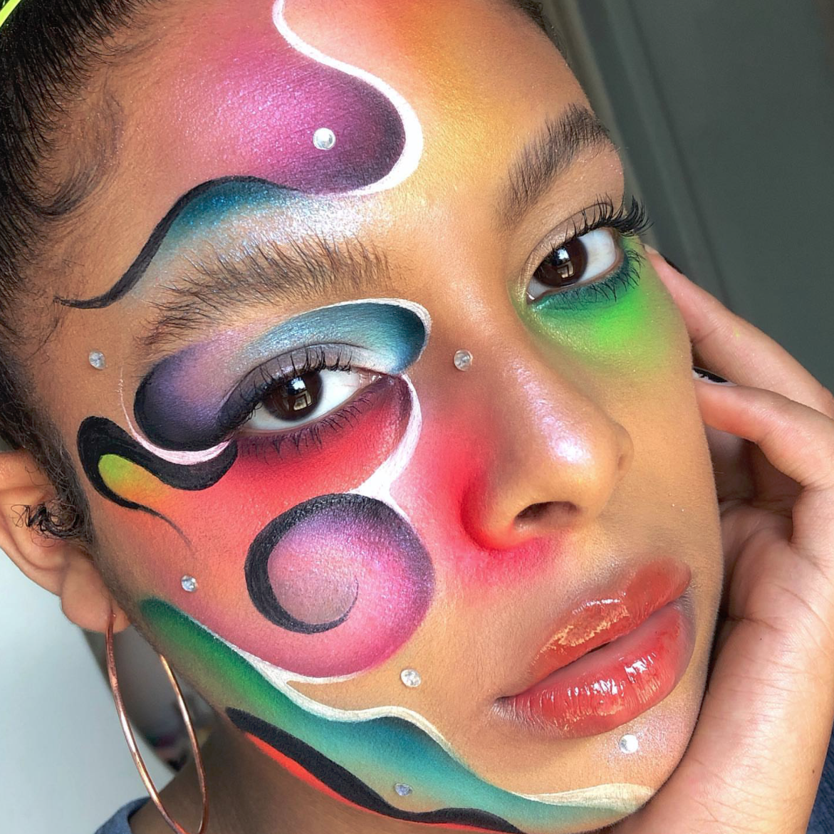 @deemakeupart on Instagram | Avante Garde Artist