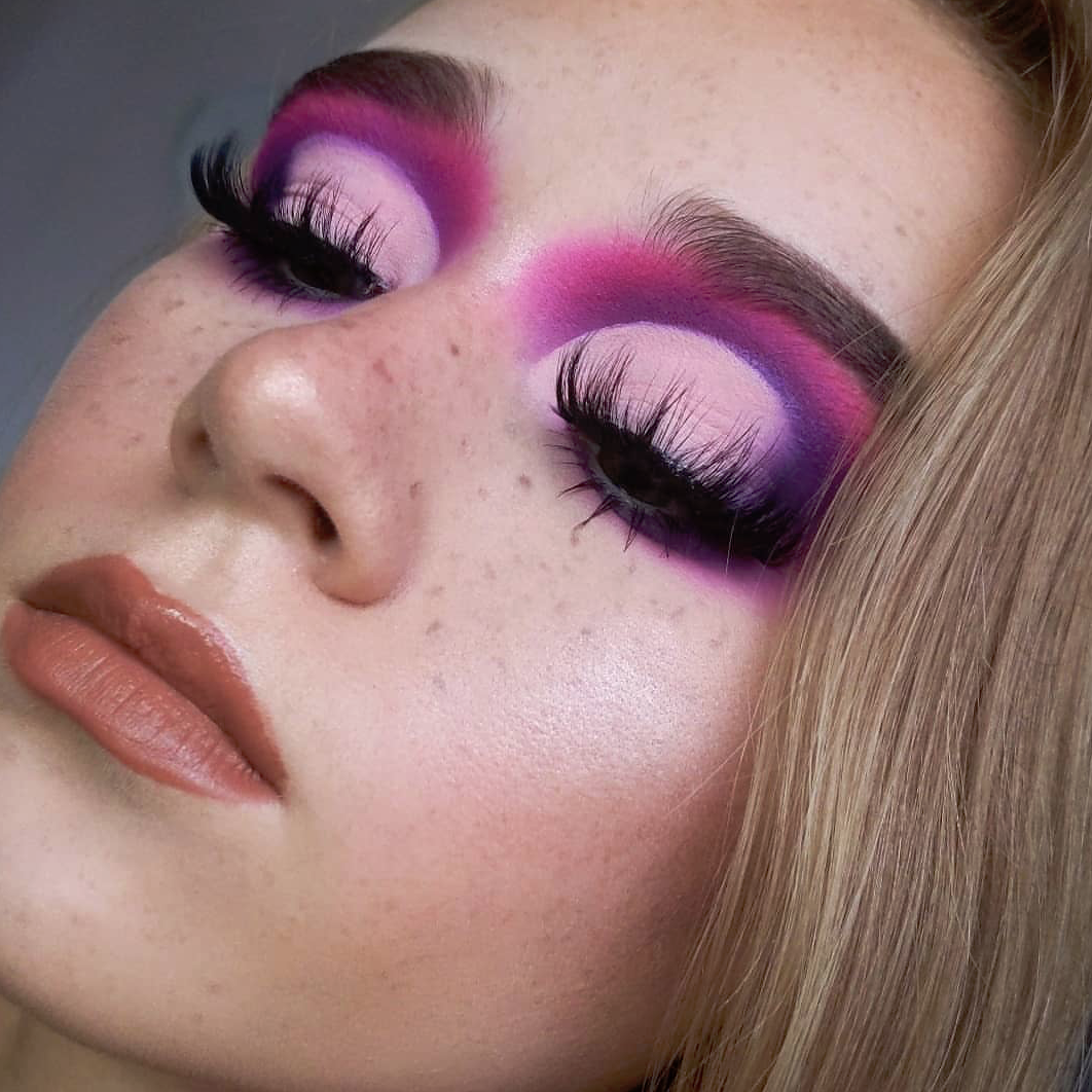 @eva.may.makeup on Instagram [UK]