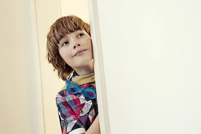 Julian Mineo - Actor, on set
