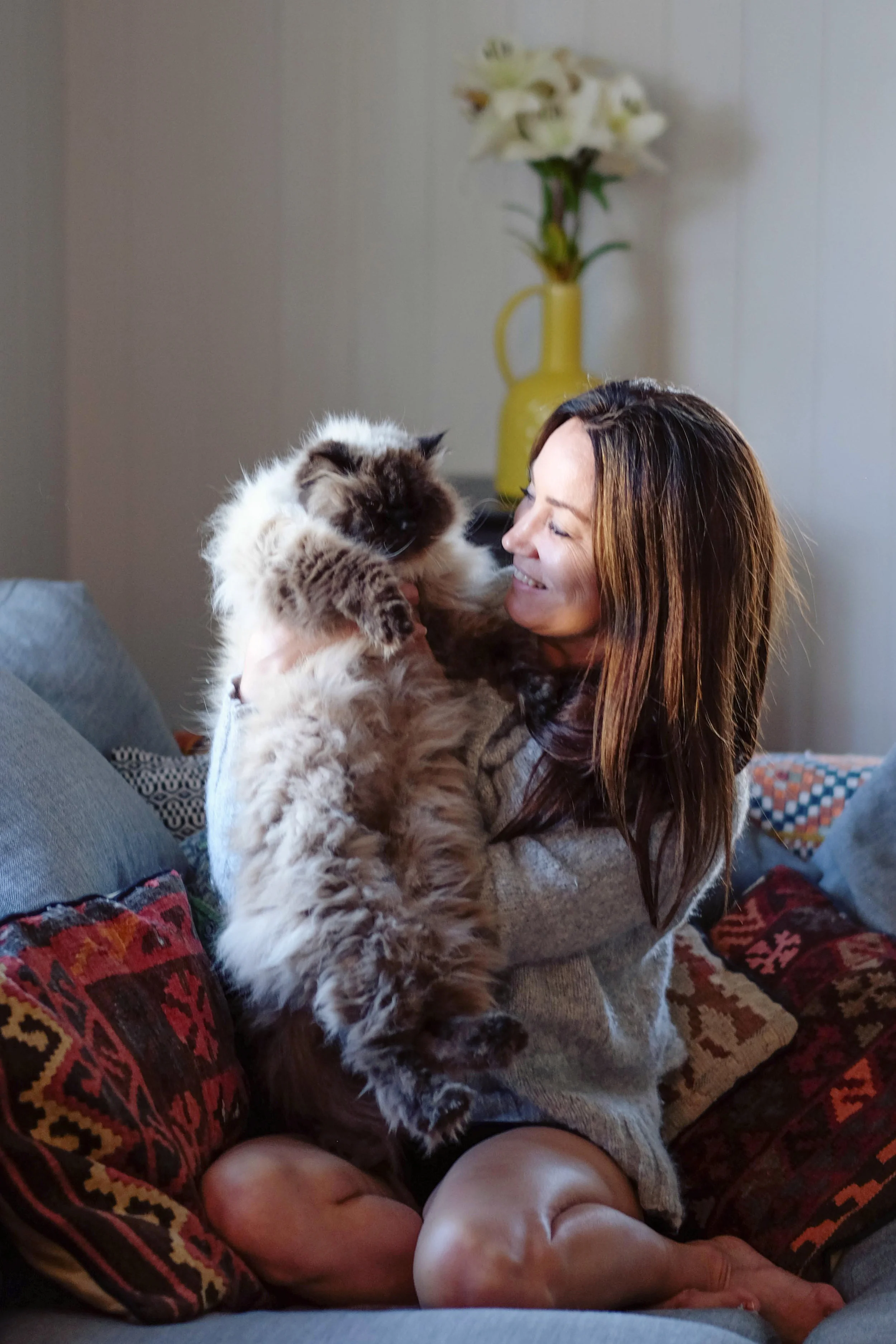Laura loves Mushie