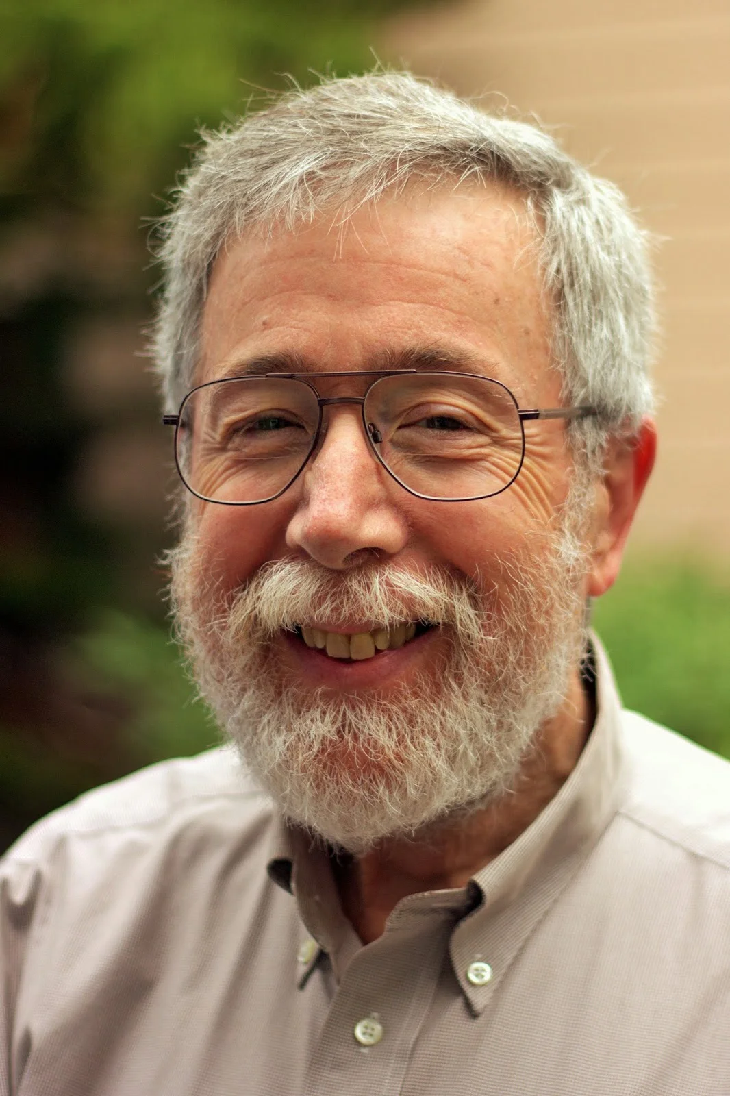 portrait: Don Ehrlich, former violist with SF Symphony