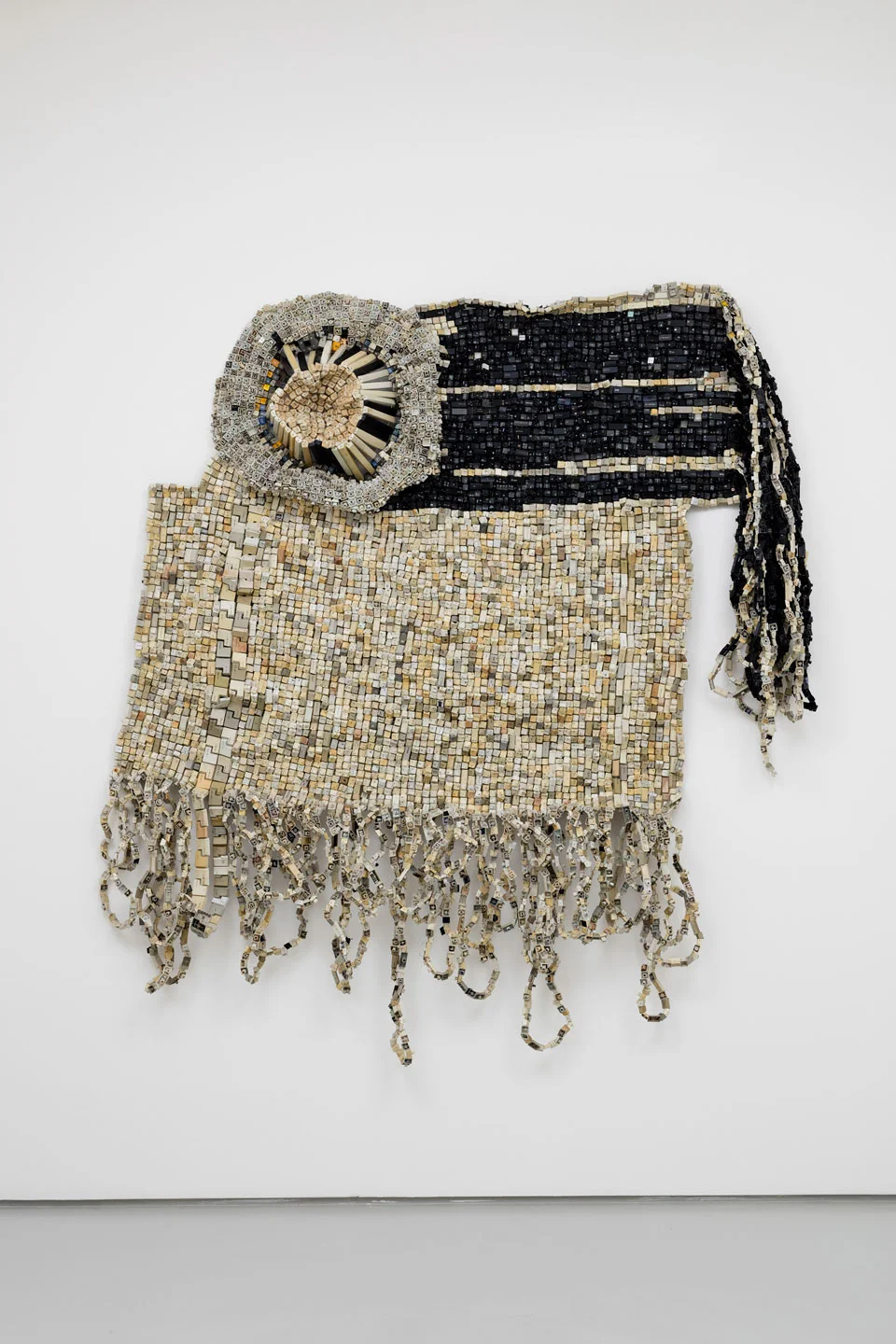 Moffat Takadiwa, English Name , 2017, Computer keys. 185 x 185 x 35 cm