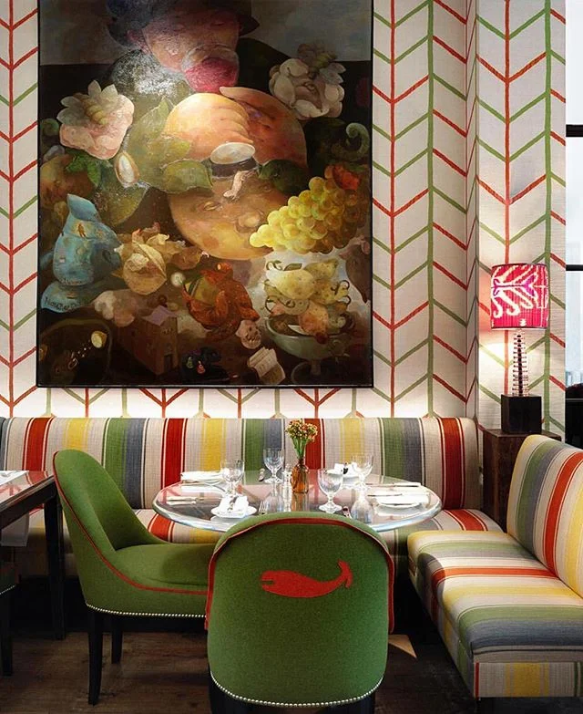 Pattern play at its finest #contrast #bold #bright #details #lushthis #firmdalehotels #soho #nyc #instagood #interiorinspiration #interiordecorating #interiordesign #sohointeriors