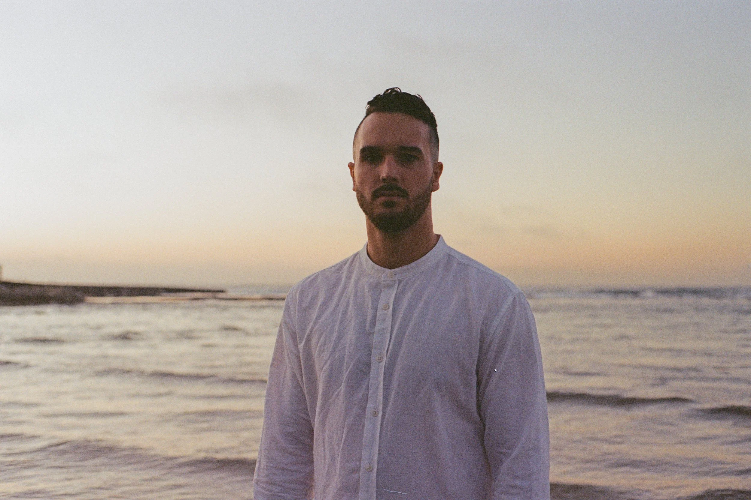 Tom Avgenicos ft. Delay 45 – I’ll Go Where You Go