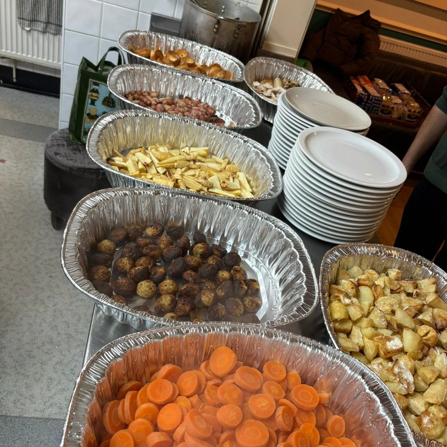 This week was our last Thursday lunch of the year so we had a full Christmas roast dinner! We are grateful to @argos St John's Liverpool for donating the food for this meal! We had a great time and it certainly got us into the Christmas spirit!