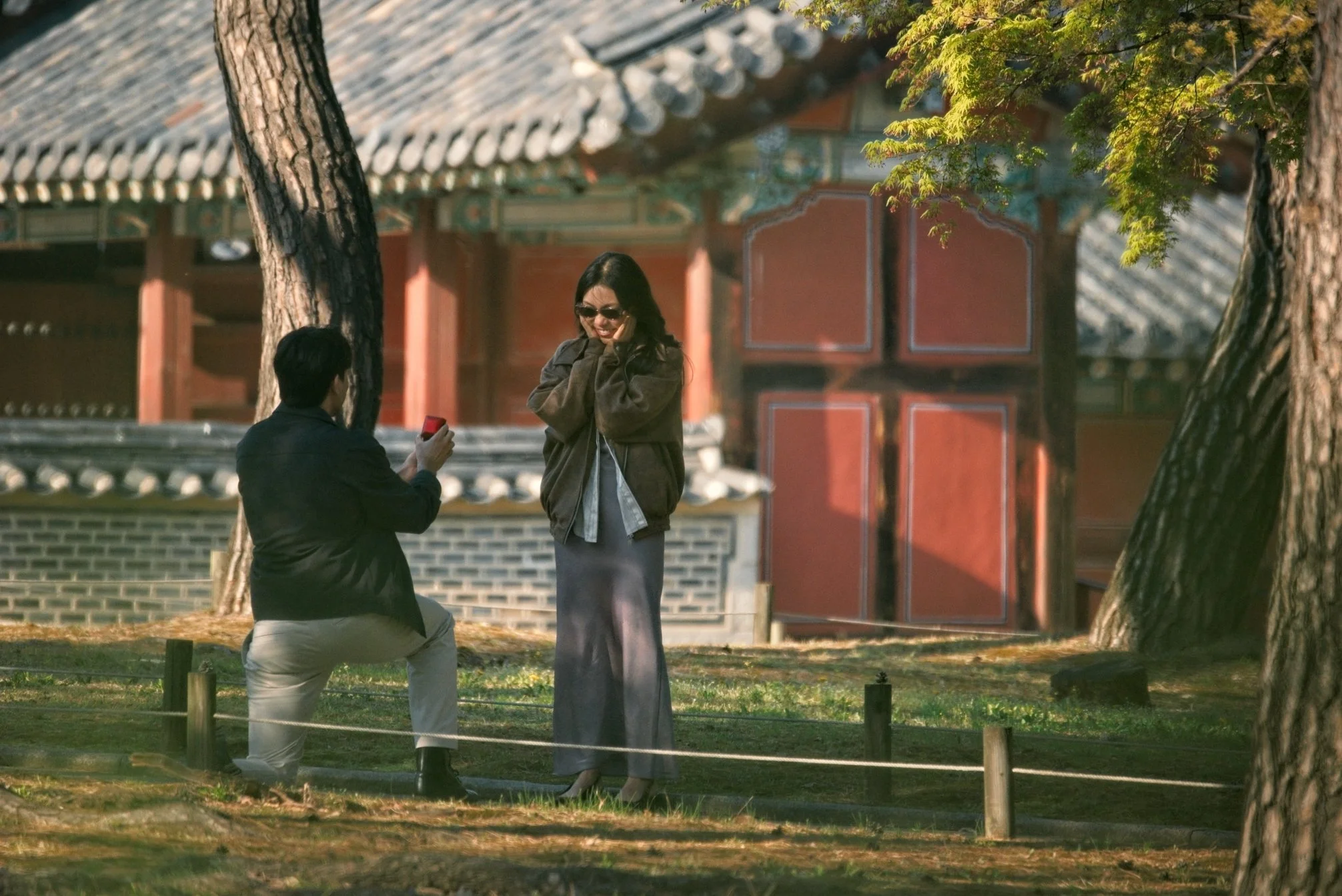 Couple part of a surprise proposal photo shoot in Seoul, Seongbuk.