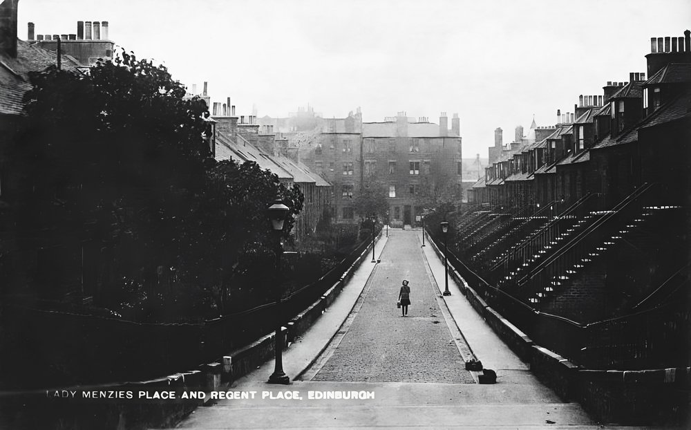Lady_Menzies_-_Regent_Place-dKWMU85JO-transformed.jpeg