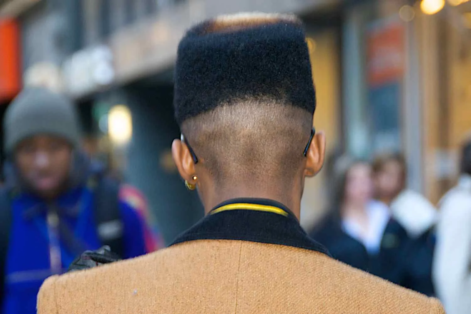 Backs_of_Heads_Ezra_Soiferman - 8.jpg